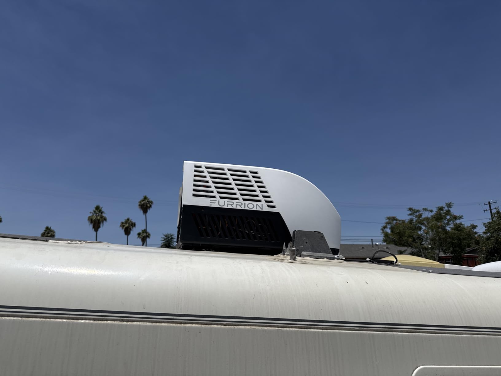 Furrion Chill Cube 18K Non-Ducted Rooftop RV AC, White, FACR18VS-SA-PS-AM | Variable-Speed Compressor, All-Climate Cooling, 2,000W Generator Ready, Quiet Operation customer photo 1