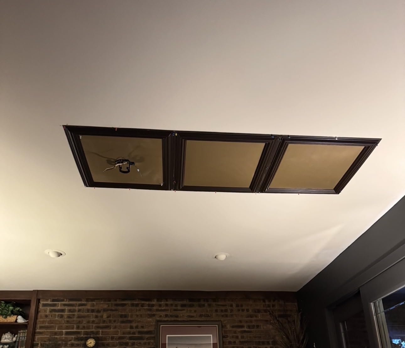 Art3d Drop Ceiling Tiles 24x24in. (12-Pack, 48 Sq.ft), Wainscoting Panels Glue Up 2ft x 2ft, White customer photo 1