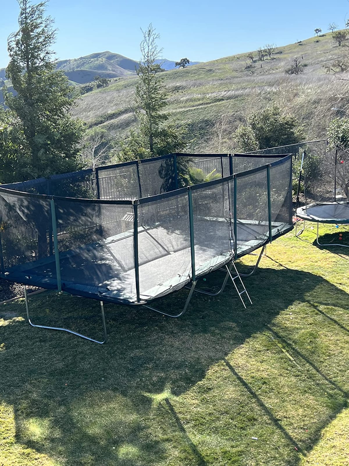 Happy Trampoline Pro Rectangle Trampoline - Heavy Duty 750lbs Jumping Capacity With Net Enclosure - Large Commercial Grade Rectangular Outdoor for Backyard Gymnastics customer photo 1