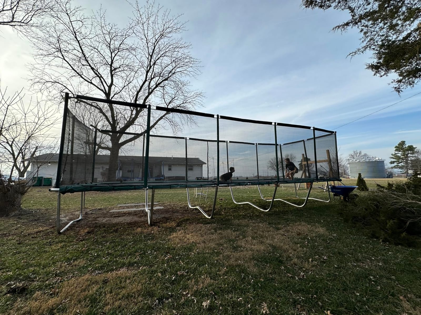 Happy Trampoline Pro Rectangle Trampoline - Heavy Duty 750lbs Jumping Capacity With Net Enclosure - Large Commercial Grade Rectangular Outdoor for Backyard Gymnastics customer photo 2