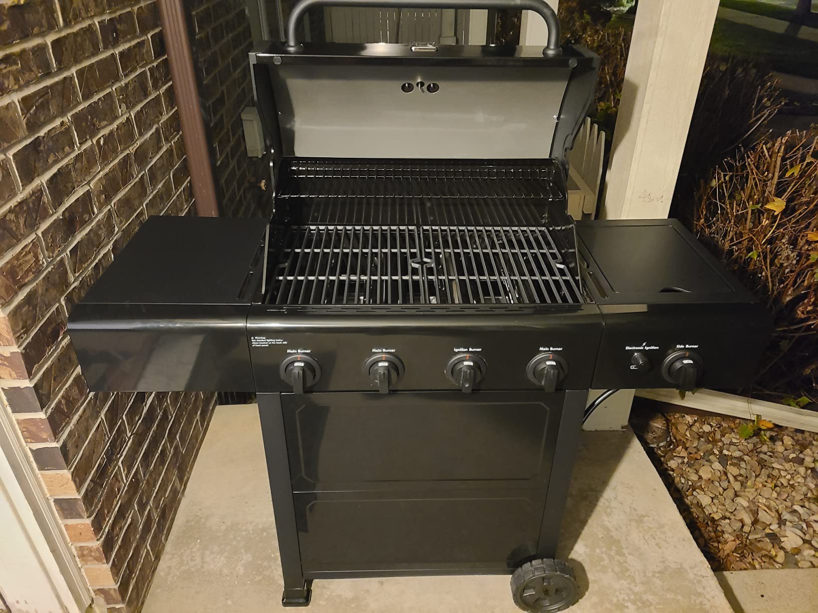 Kenmore BBQ Propane Gas Grill - 5 Burners with Side Burner & Searing Zone, 644 Sq. In. Stainless Steel Grill, 66,000 BTU, Ideal for Outdoor Cooking, Patio & Backyard, Silver customer photo 1