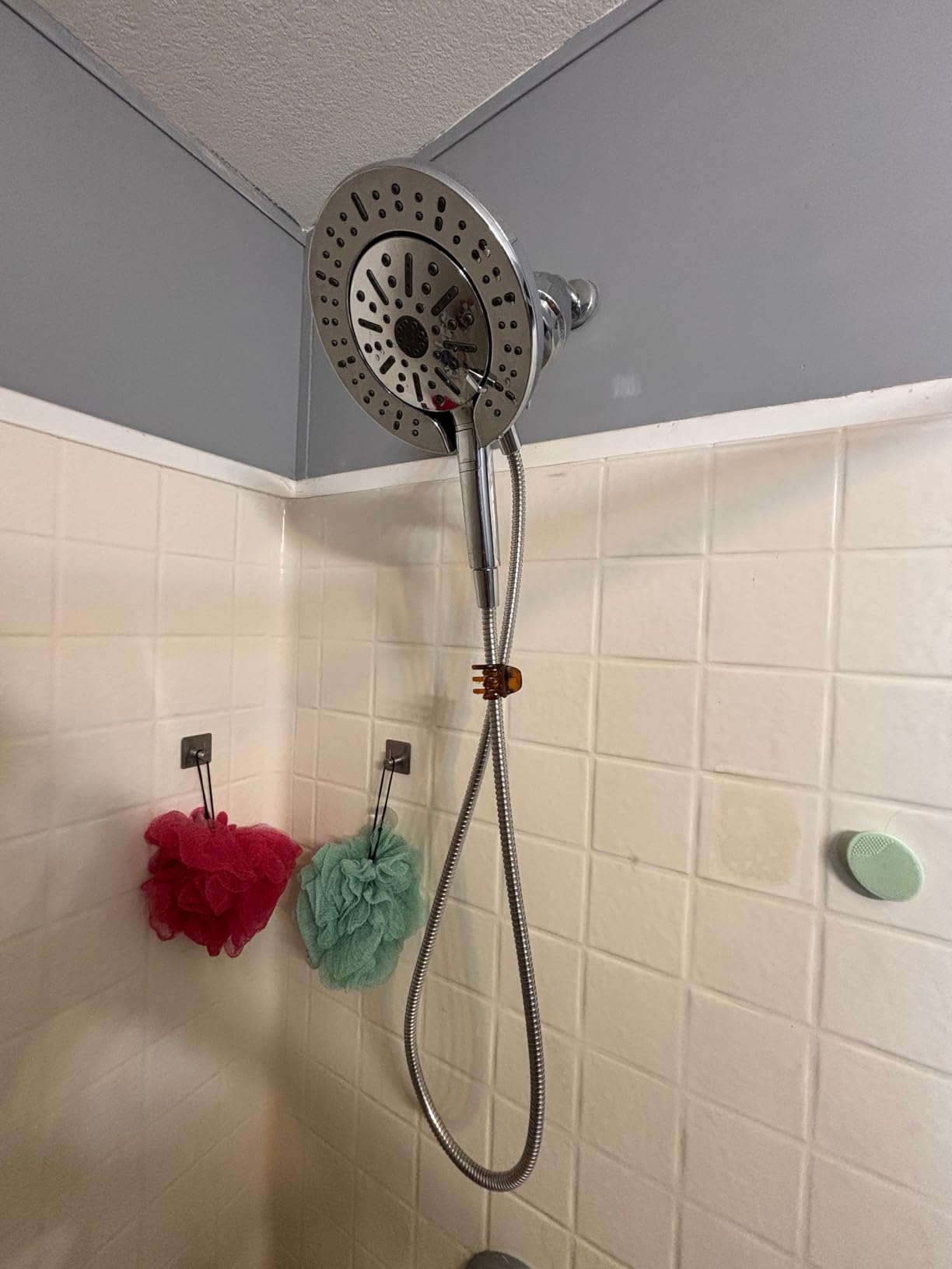 Delta 6-Setting In2ition 2-in-1 Dual Shower Head with Handheld High Pressure ProClean Spray, Brushed Nickel Detachable Shower Head with Hose, 1.75 GPM Flow Rate, Satin Nickel 75655SN customer photo 1