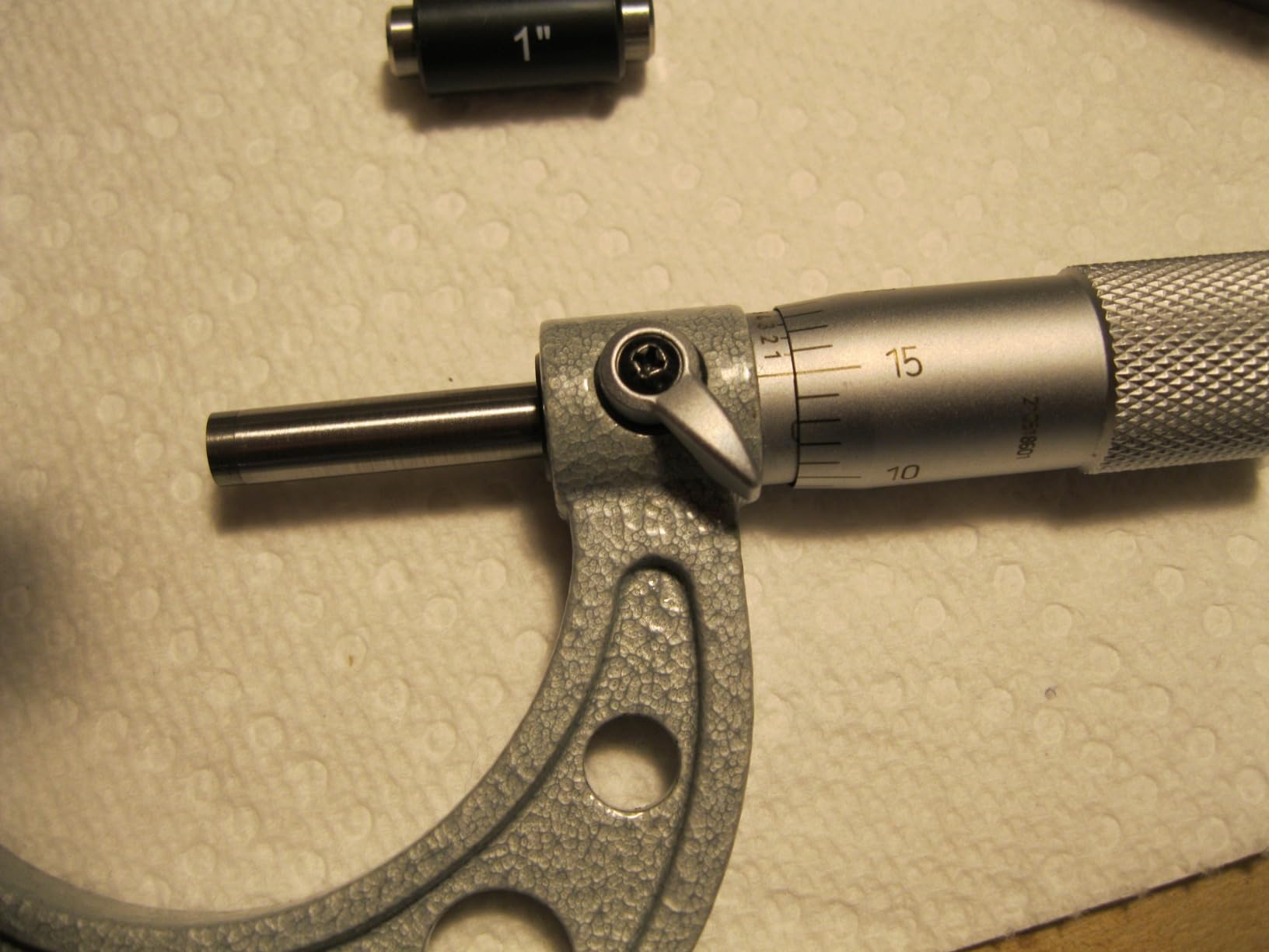 Accusize Outside Micrometer Set 0-4 in x 0.0001 in 4 Pc Set customer photo 1