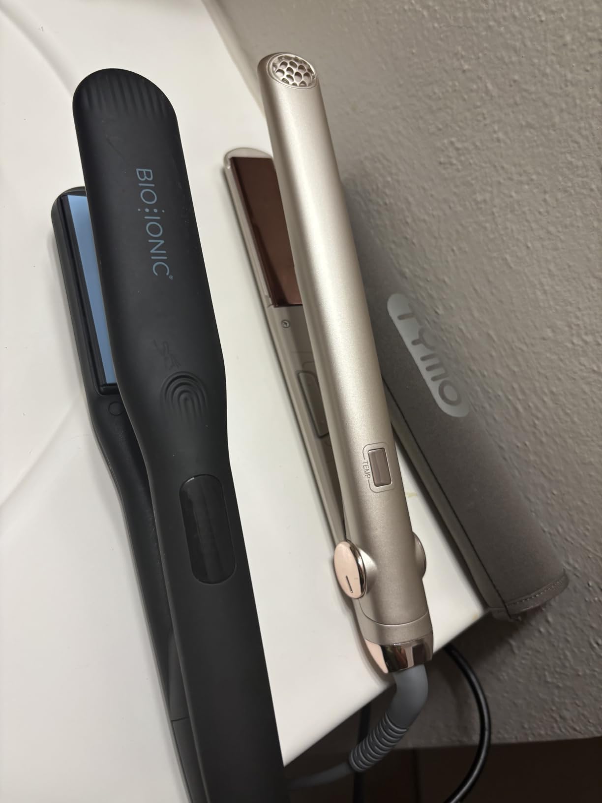 TYMO Flat Iron Hair Straightener and Curler 2 in 1 with 10s Fast Heating, 1 Inch Professional Titanium Straightening Curling Iron with 32 Adjustable Temp and Automatic Shut Off, Champagne customer photo 1