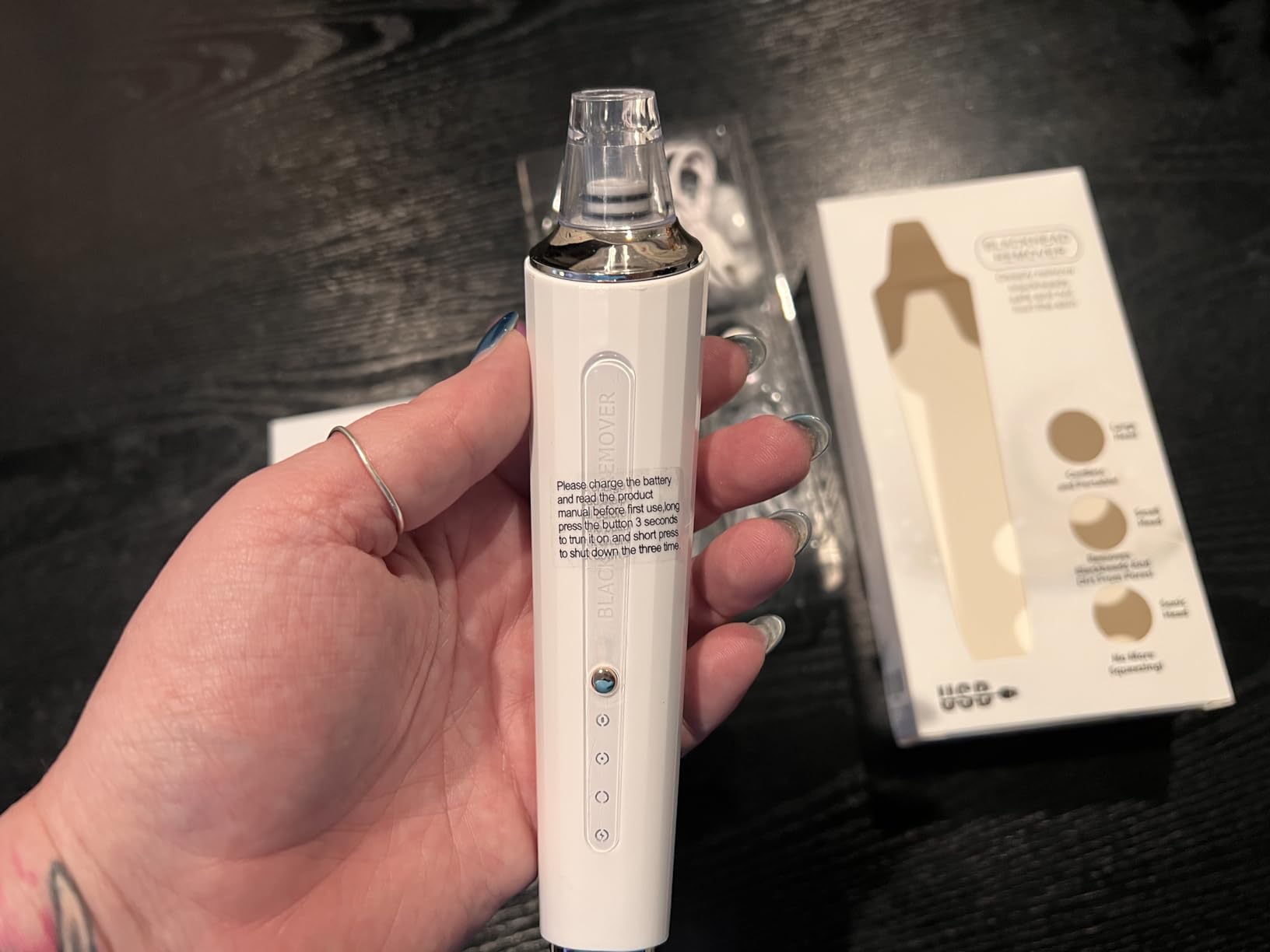 Blackhead Remover Pore Vacuum, Upgraded USB Rechargeable Facial Pore Cleaner Blackhead Removal Kit with 3 Suction Power,5 Probes Black Head Extractions Tool for Women & Men (Snowy) customer photo 2
