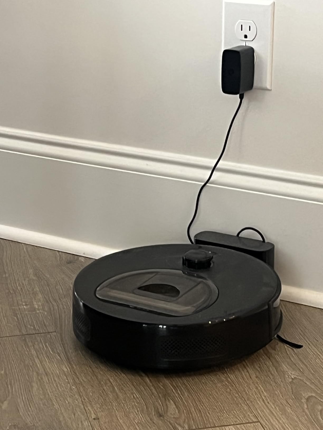 Lefant Robot Vacuum and Mop, 450ml Visible Dustbin, Upgraded 190° PSD Obstacle Avoidance, Customized Cleaning, Multi-Floor Mapping, 150 Mins Runtime, 2.4G/5G WiFi, Pet Hair & Carpets, M330 Pro customer photo 2