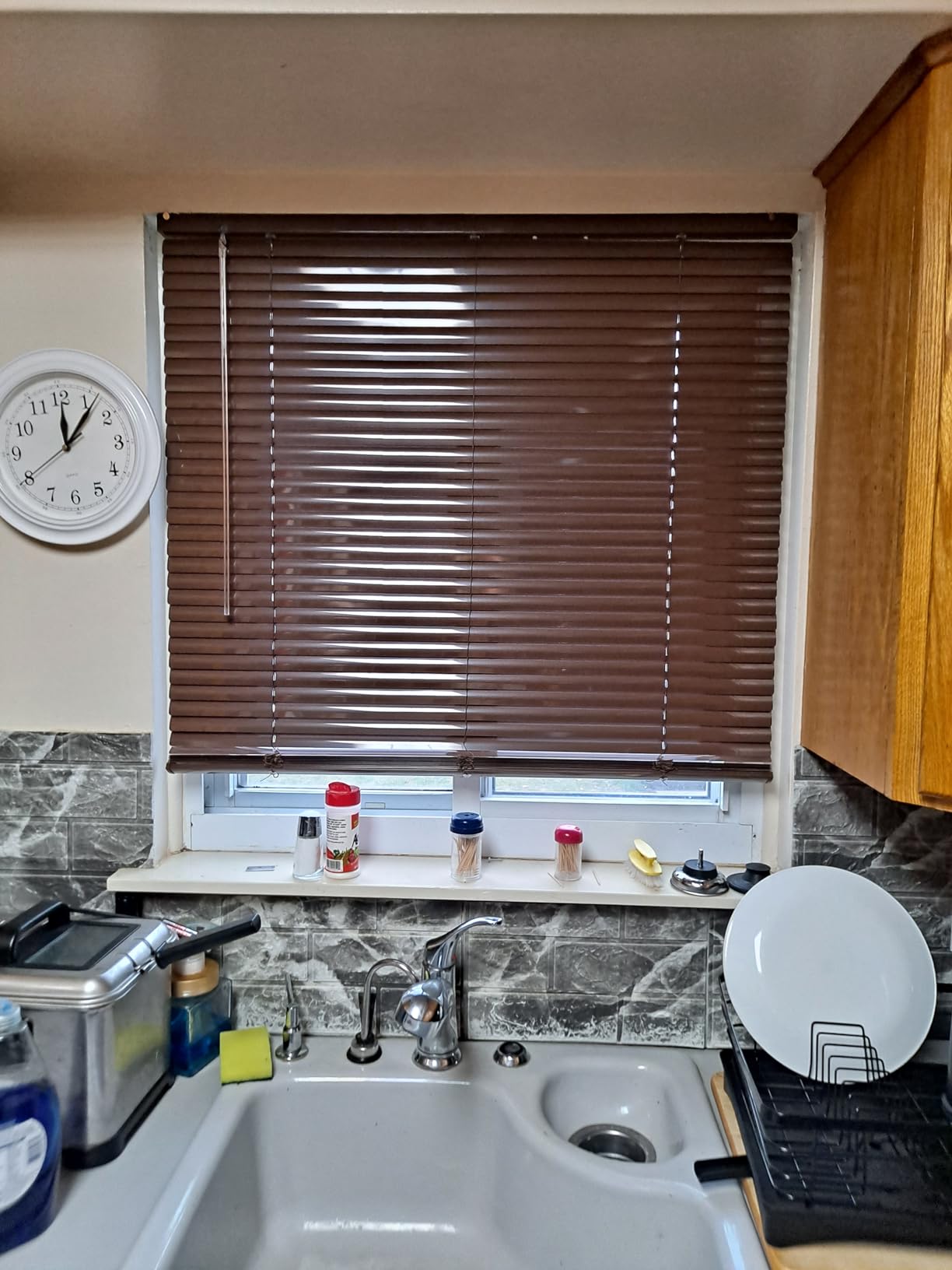 Aluminum Mini Blinds for Windows Cordless Horizontal Window Shades for Light Adjustment, Metal Venetian Blinds Waterproof for Bedroom, Bathroom, 26