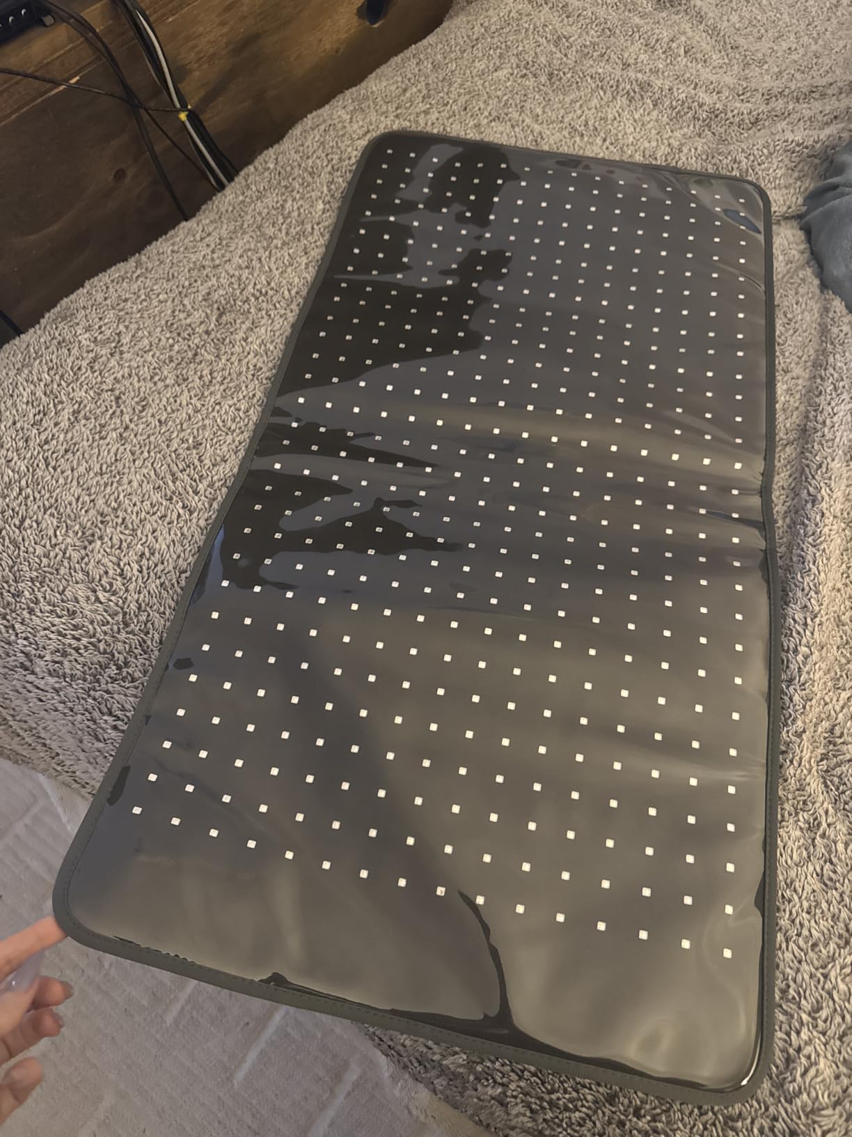 Comfytemp Red Light Therapy Mat for Body, 33'' x 17'', 660nm & 850nm customer photo 1