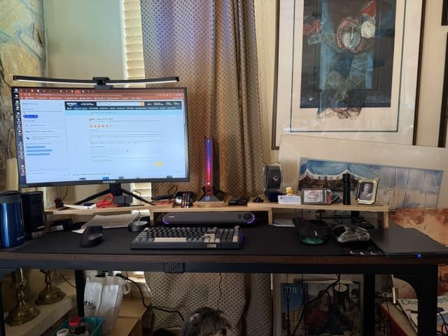 Huuger 71 x 31.5 inch Desk with Power Outlets & 0.95 Inch Thicker Desktop customer photo 1