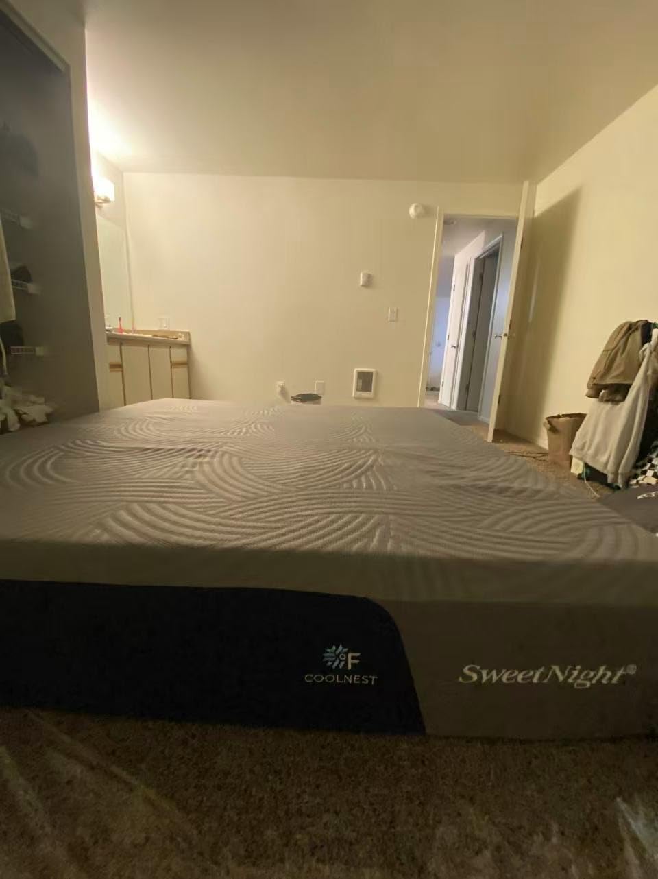 Sweetnight CoolNest Queen Mattress, 14 Inch Cooling Memory Foam Mattress customer photo 1