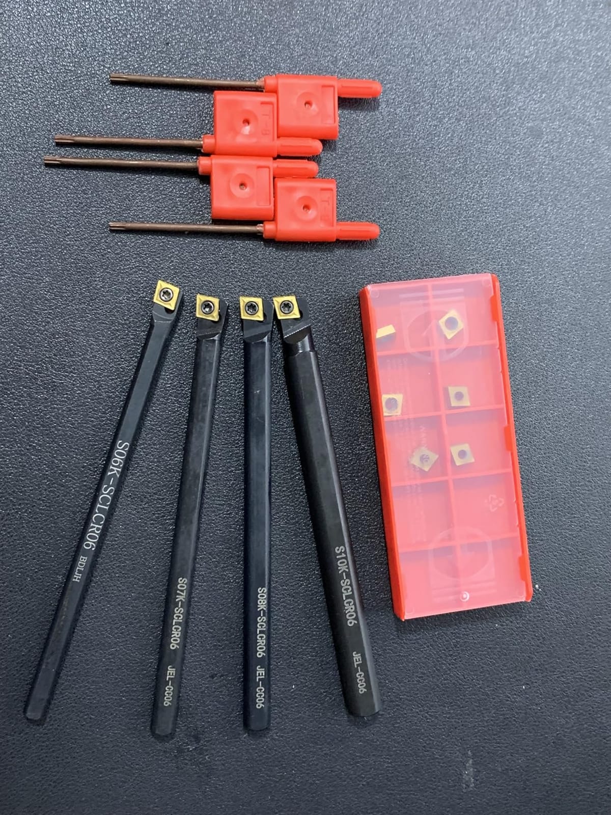 14PCS Metal Lathe Tools Mini Metal Lathe Cutting Tools Metal Boring Bar S06k/S07k/S08k/S10k-SCLCR06 4 Sizes Shanks (6/7/8/10mm) with 10pcs Carbide Inserts Ccmt060204 and 4pcs Holders customer photo 1