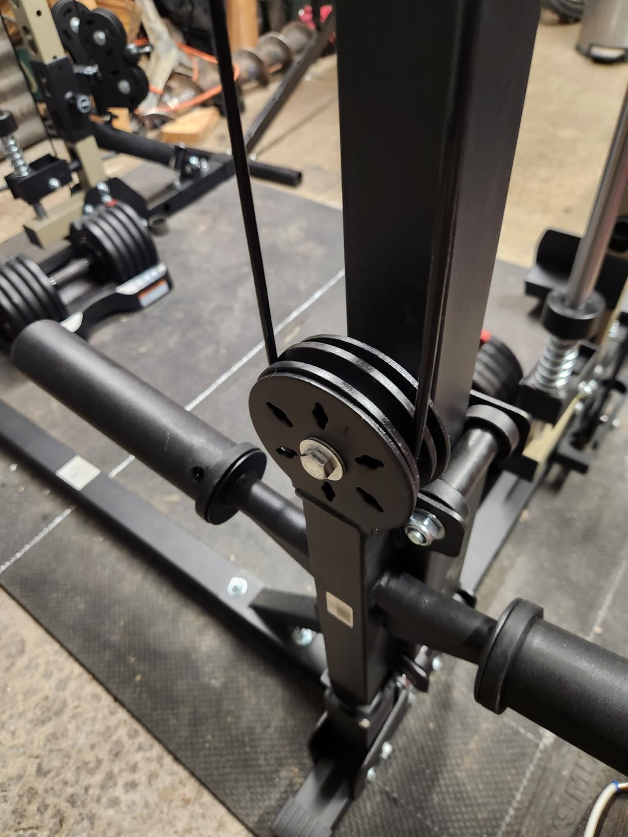 Major Fitness Drone3 Smith Machine, All-in-One Home Gym Power Rack | with Cable Crossover, Pull-Up Bars, T-Bar & Squat Station, Heavy-Duty Full-Body Workout for Strength Training customer photo 2