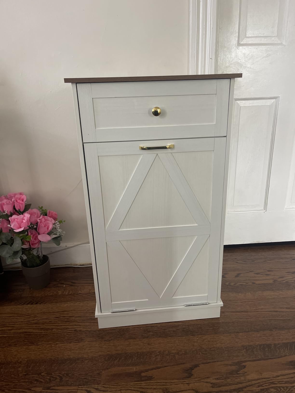 YESHOMY 10 Gallon Tilt Out Trash Cabinet with Drawer, White customer photo 1