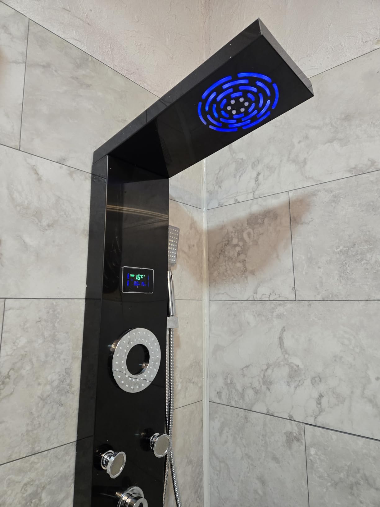 VEVOR Shower Panel Tower System with Rainfall Shower Head, 49 in Brushed Stainless Steel Shower Column, 3-Function Faucet, High Pressure Wall-Mount Rain Massage System with 6 Body Jets and Handheld customer photo 1