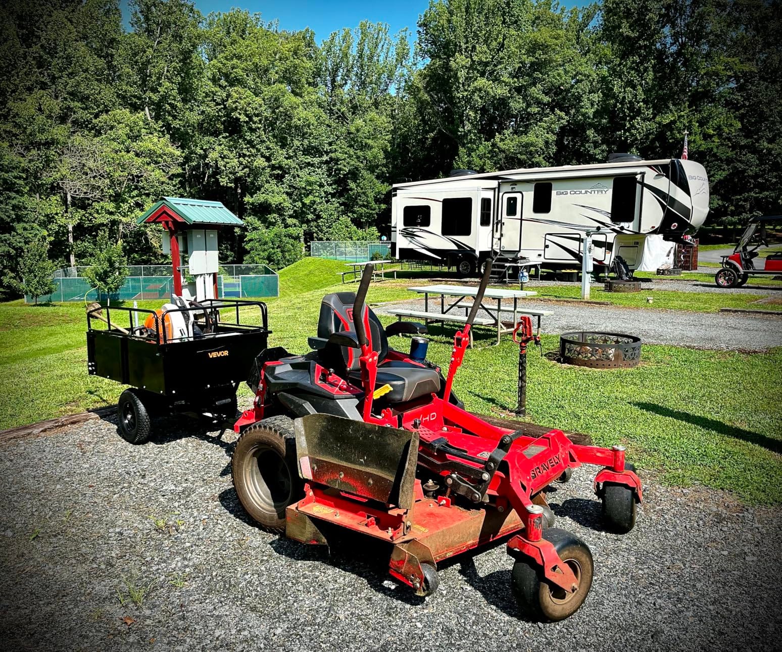 VEVOR Heavy Duty ATV Trailer Tow Behind Dump Cart, 17 Cu.Ft. 600lbs Capacity, Pull Behind Steel Yard Wagon Dump Trailer for Tractor Lawn Mower Garden with 16in Tires customer photo 2