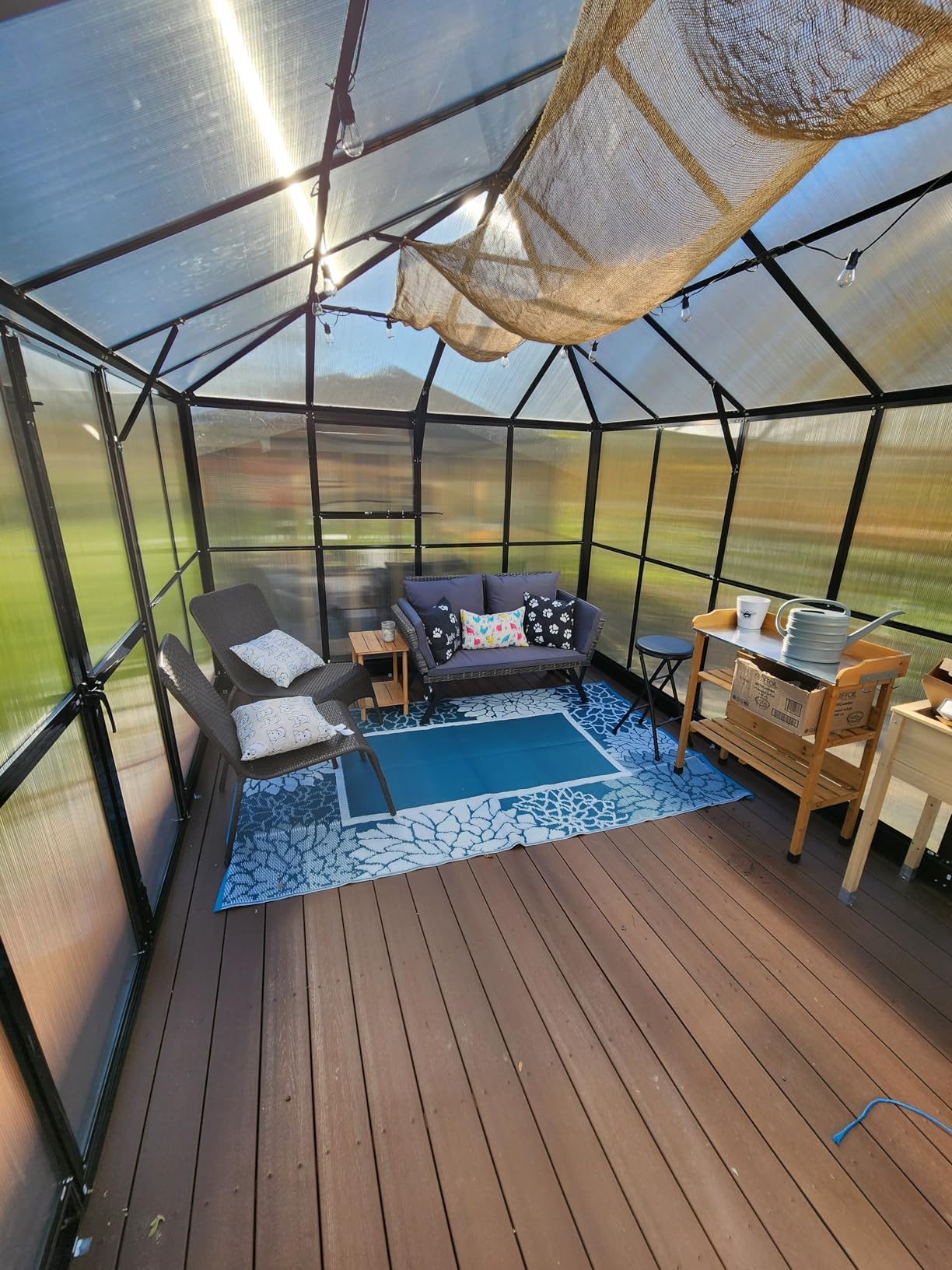 HOWE 16x12x9.5 FT Polycarbonate Greenhouse for Outdoors, Pavilion Style customer photo 1