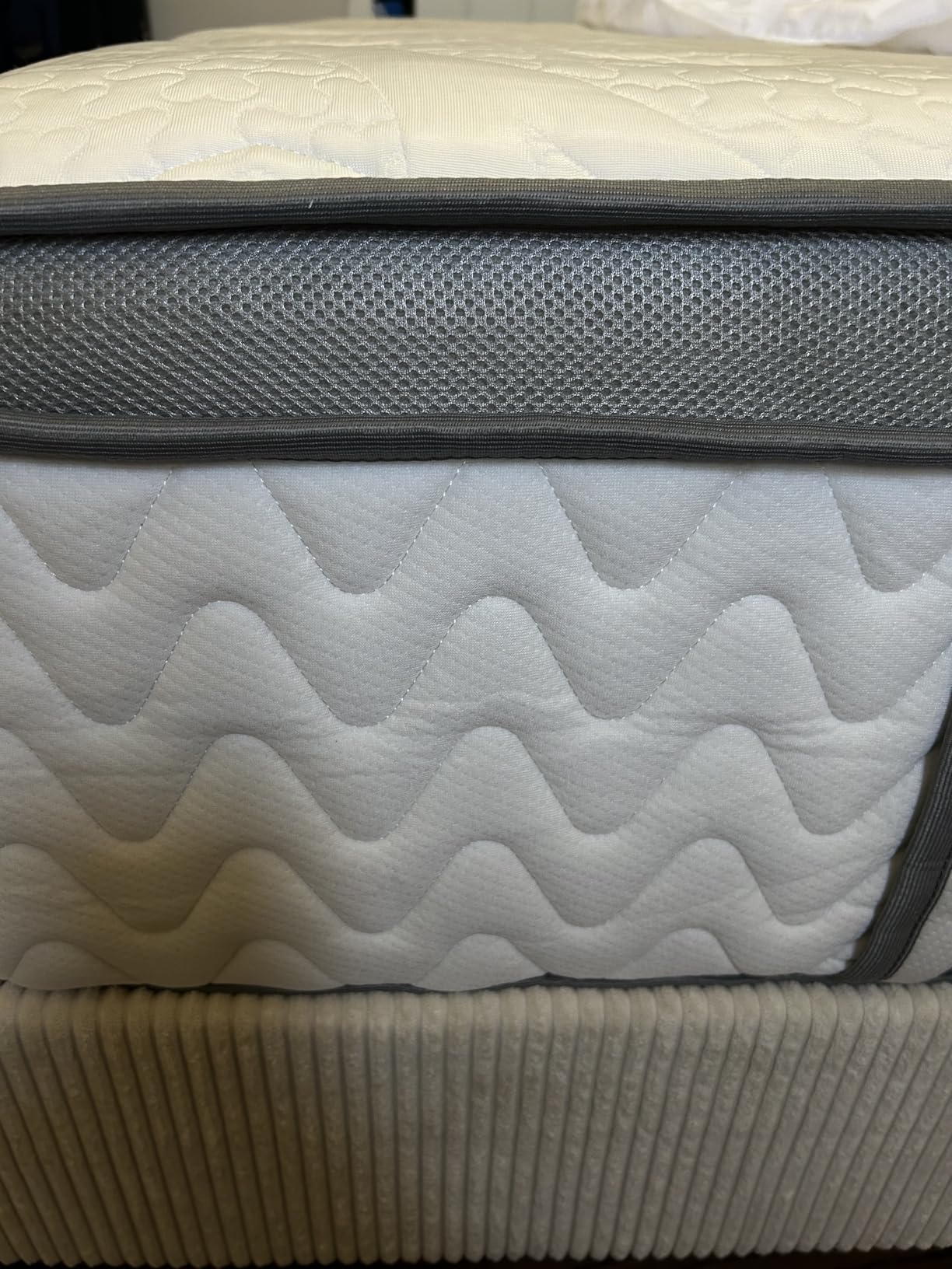 SLEEP100 Firm Queen Mattress 14 Inches - Luxury Cooling Hybrid Bed Mattress in a Box with Lumbar & Shoulder Support, Hotel Collection for Pain Relief - Fiberglass Free - 365 Night Trial customer photo 1