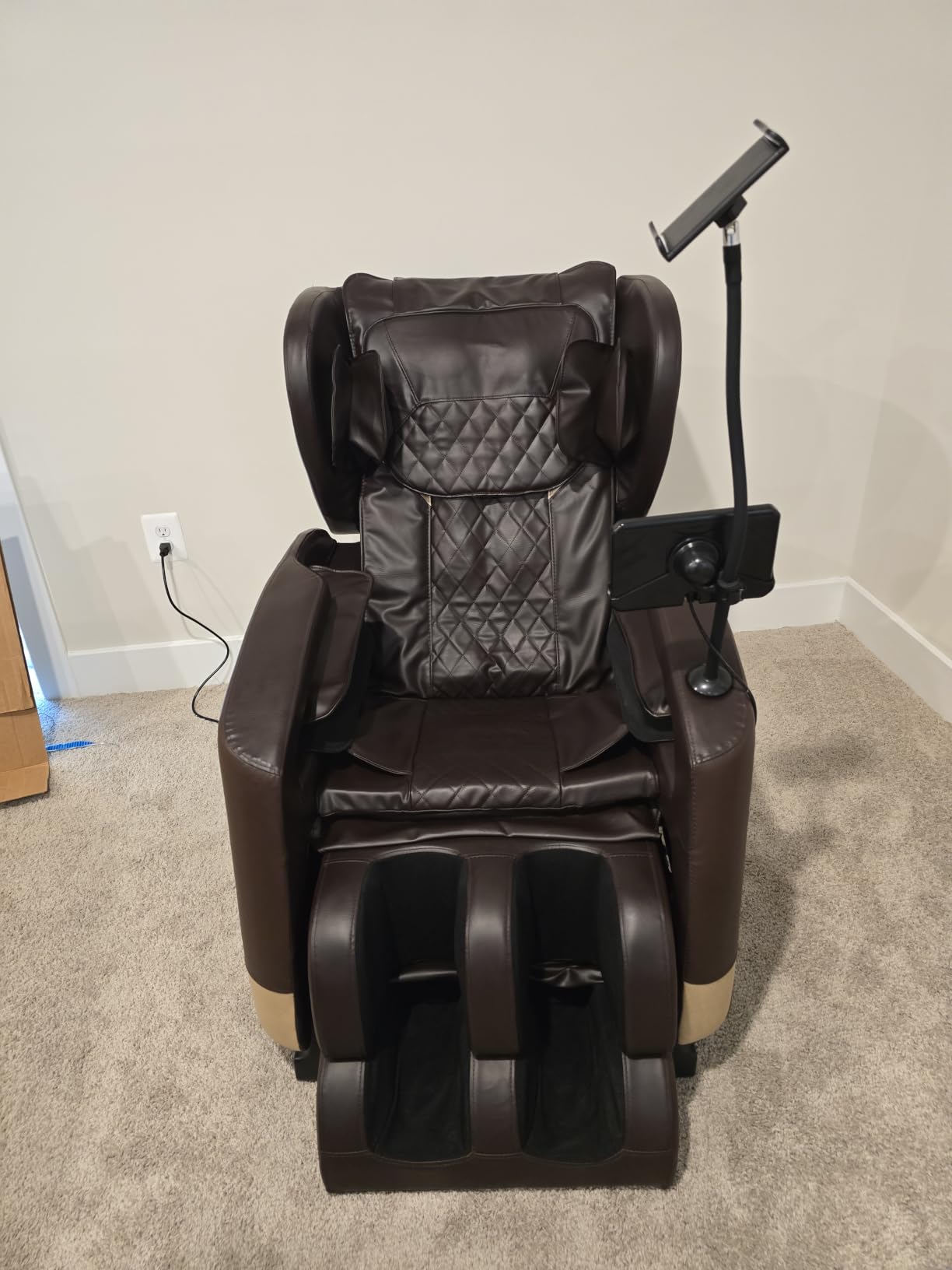 FURNIMAT Massage Chair Full Body Zero Gravity Recliner, 2026 Classic Gray customer photo 1