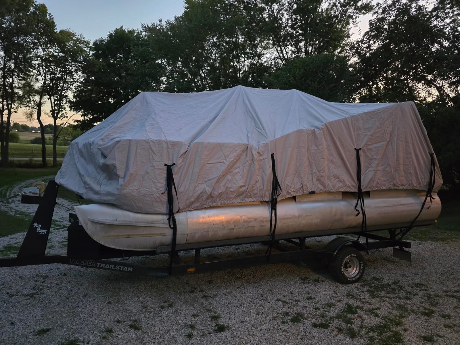 Seal Skin Covers Heavy-Duty Pontoon Boat Cover, Waterproof & UV Resistant, Fits 23'-24'L x 102” W Bbeam, Marine-Grade Protection with Secure Straps & Elastic Hem, All Weather Protection customer photo 2