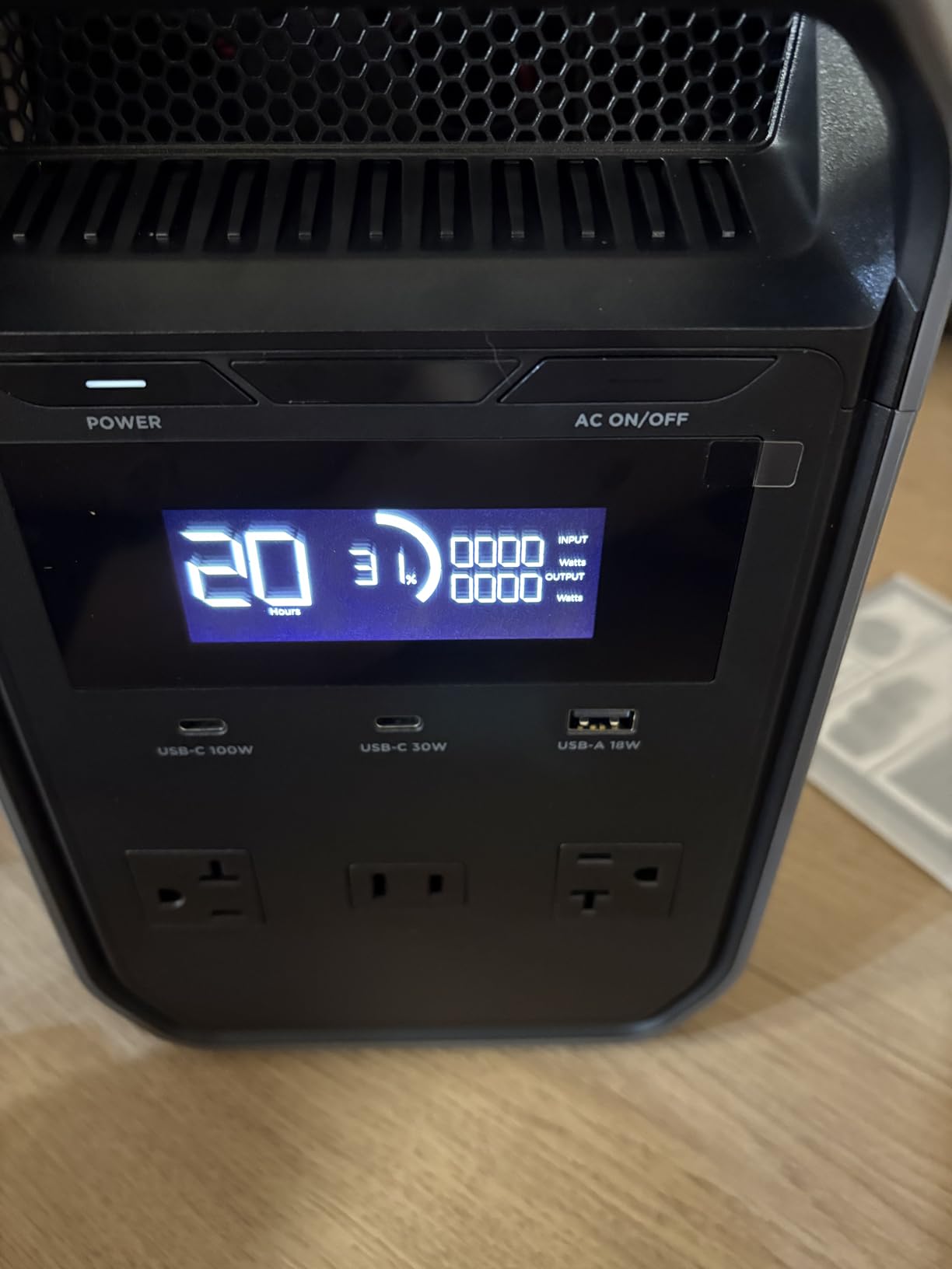 EF ECOFLOW Solar Generator Delta 3 Classic with 220W Solar Panel, 1024Wh | 1800W AC (3600W Surge)/100W USB-C Output, LiFePO4 Battery Portable Power Station, 10ms UPS, 1 Hr Fast Charge for Home,Camping customer photo 1