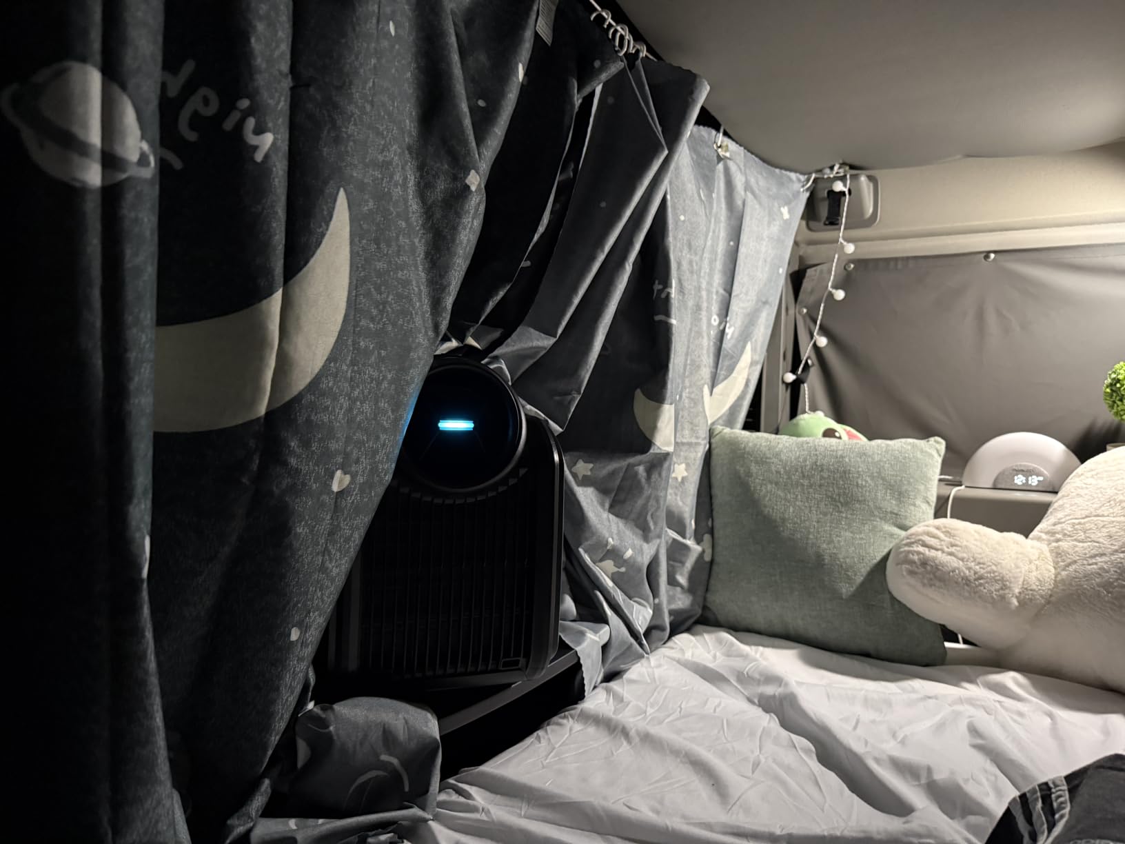 Portable Camping Air Conditioner, 5100 BTU Cooling and 6100 BTU Heating, AC and DC Compatible, 8 Hours on 1kWh, Ideal for Tent, Camping, RV, Boat and Fishing customer photo 1