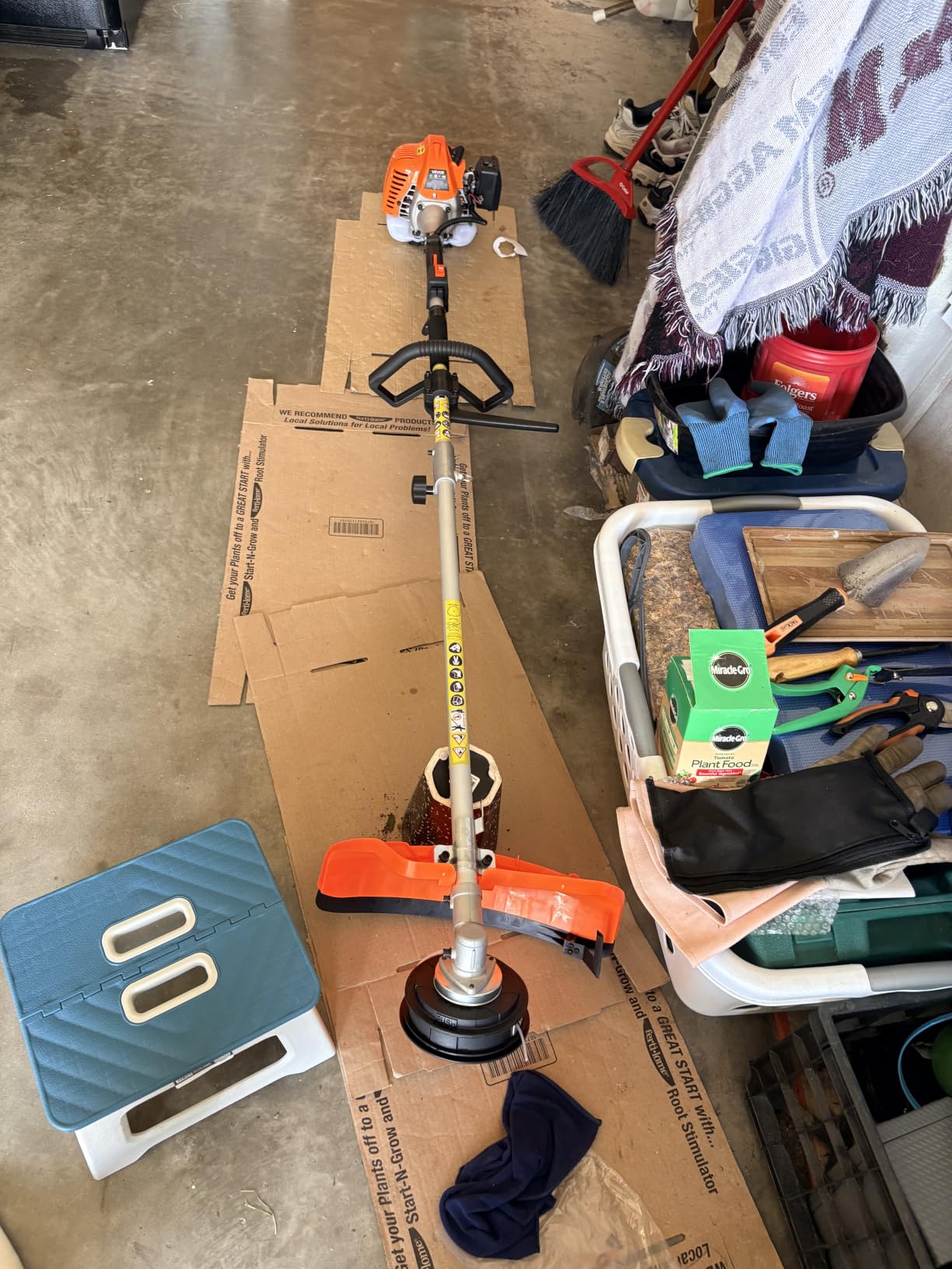 VEVOR Gas Hedge Trimmer, 2 Cycle Gas Power Handheld Trimmer, 7-in-1 26cc Weed Eater with Extension Pole & Protective Gear Set, Includes Hedge & String Trimmer, Brush Cutter(3T & 40T), Edger, Pole Saw customer photo 2