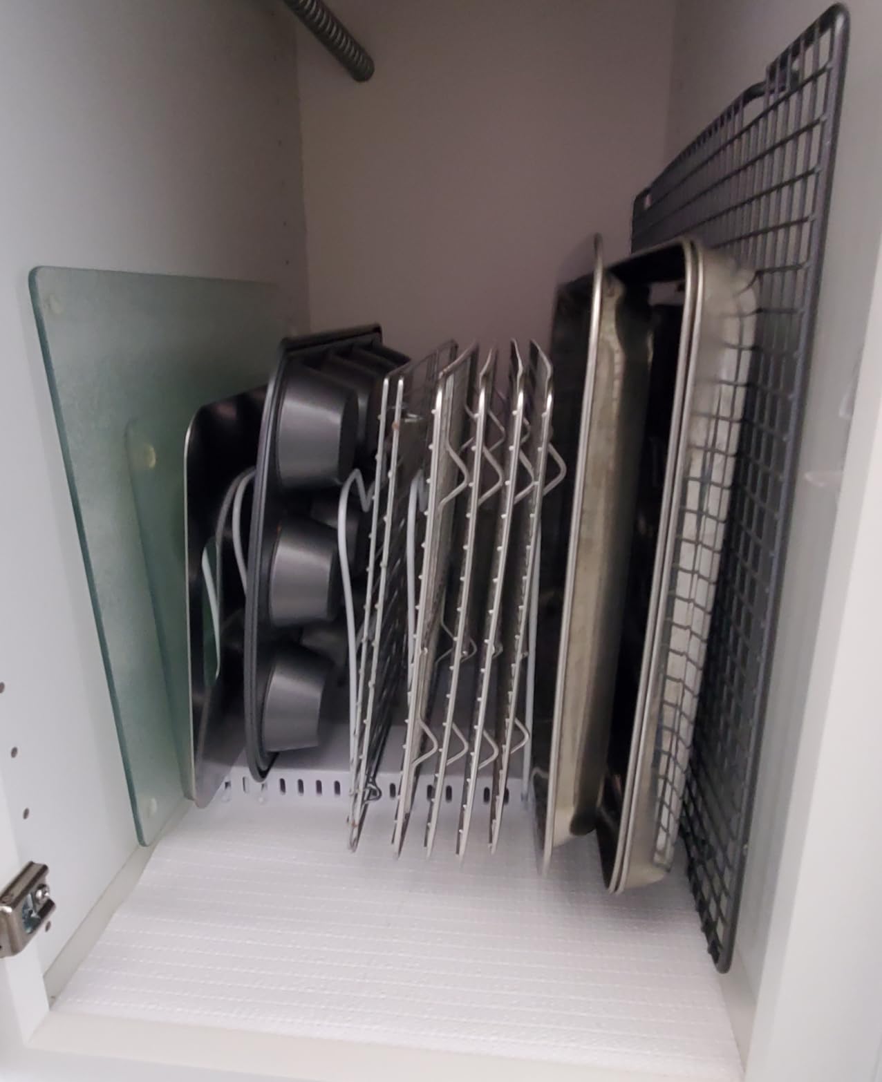 Simple Houseware Expandable Pan Rack 10 Adjustable Compartments, Black customer photo 1