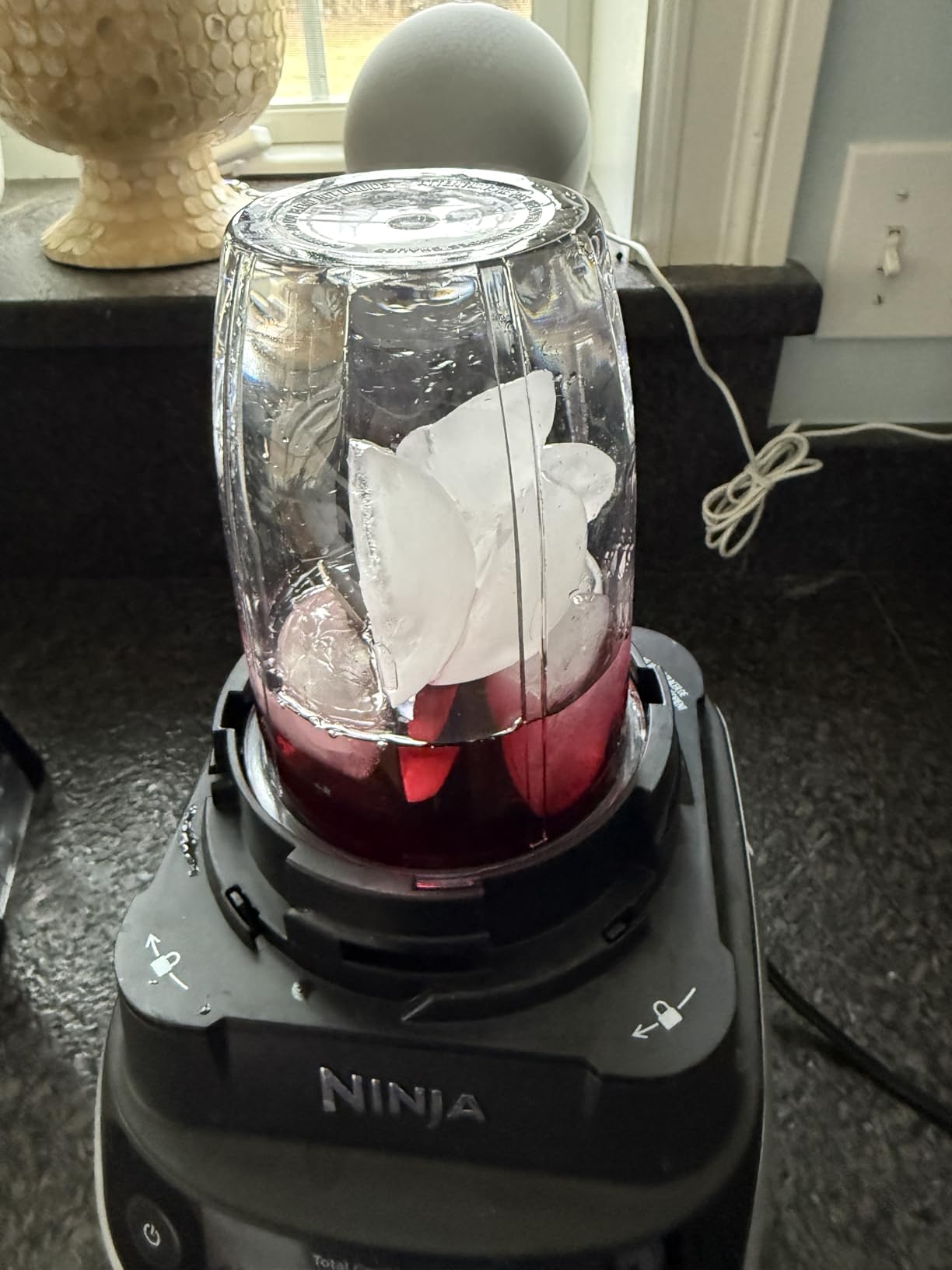 Ninja UltraCrush Pro Kitchen System, 1500W, 72oz Blender, Silver, BP401 customer photo 1
