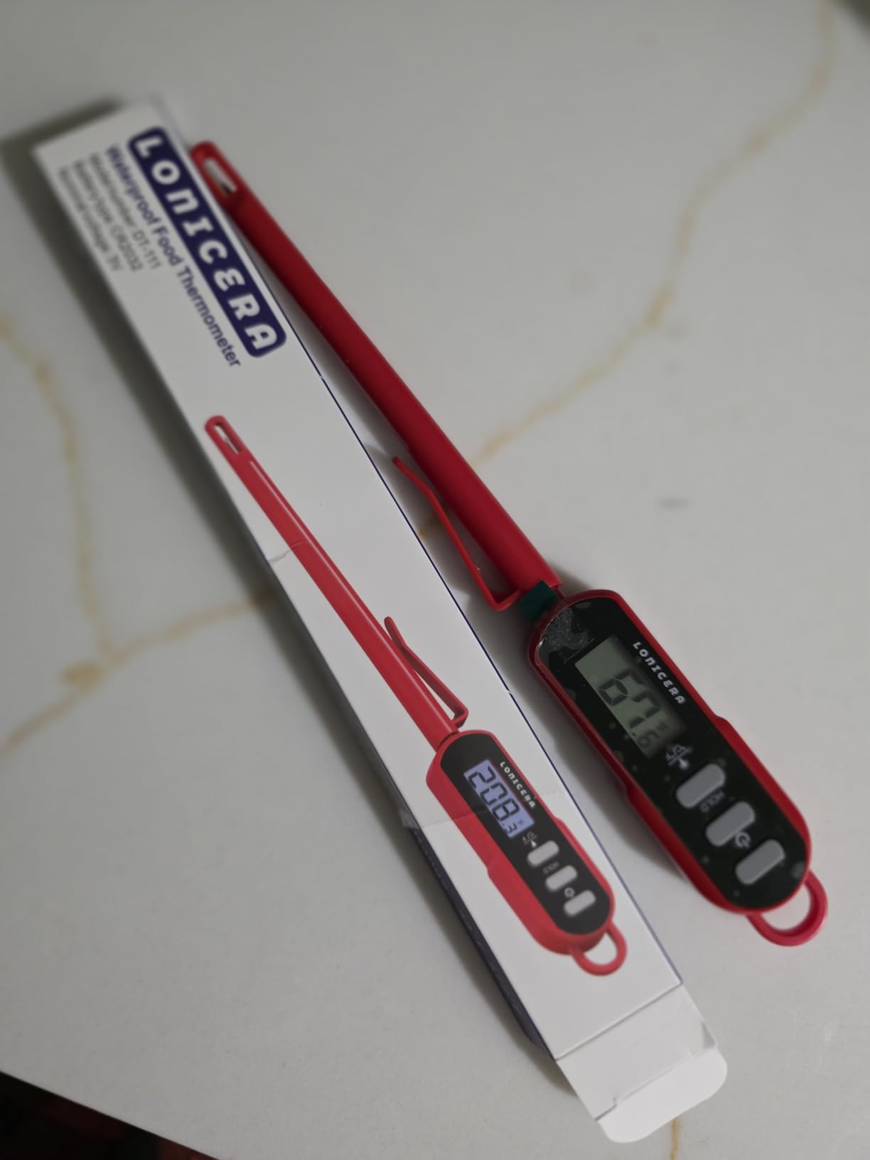 LONICERA Digital Candy Thermometer with Pot Clip, 11-Inch Probe, Red customer photo 1