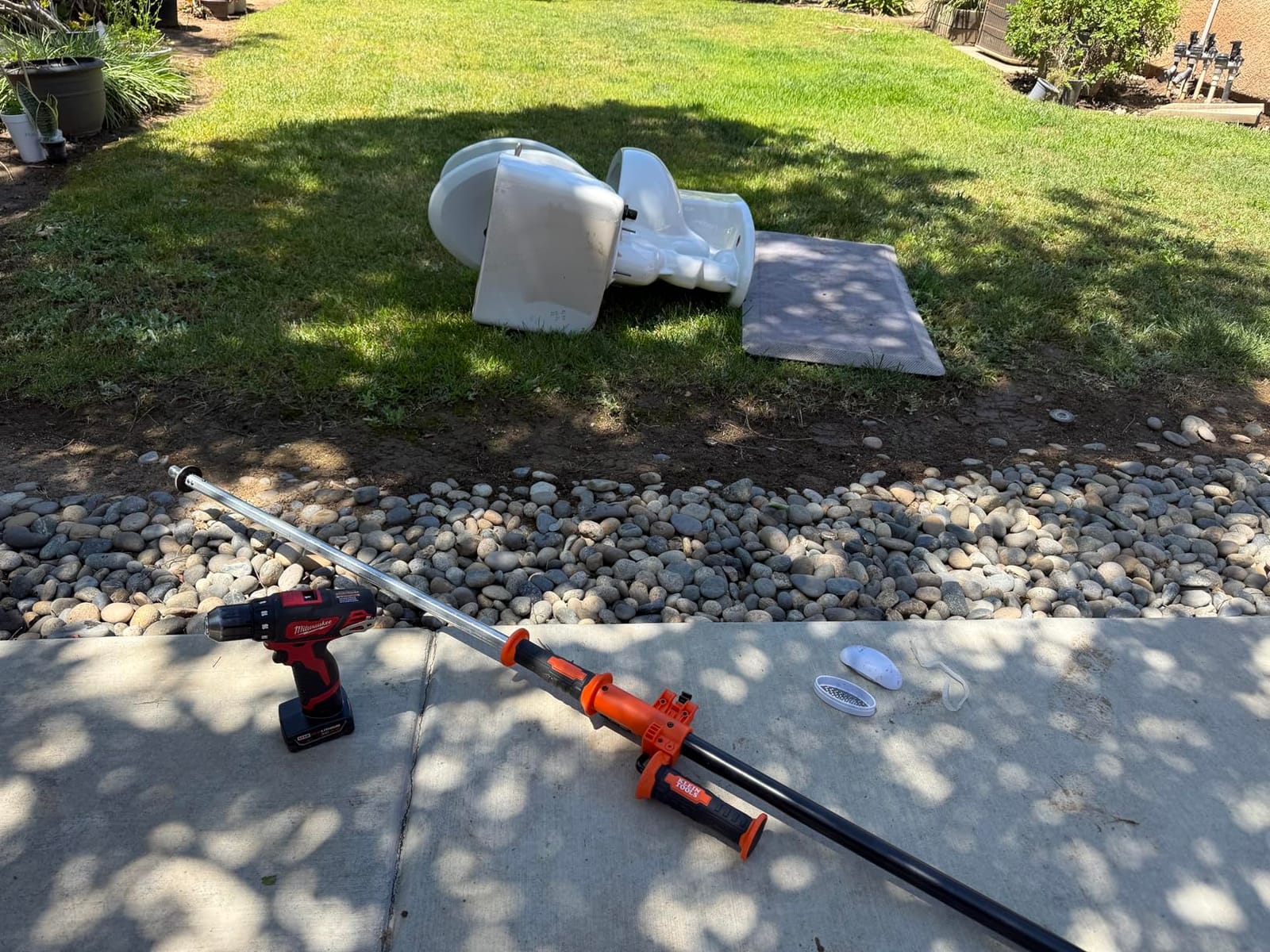 Klein Tools 53018 6-Foot Extendable Steel Toilet Auger, Plumbing Snake customer photo 2