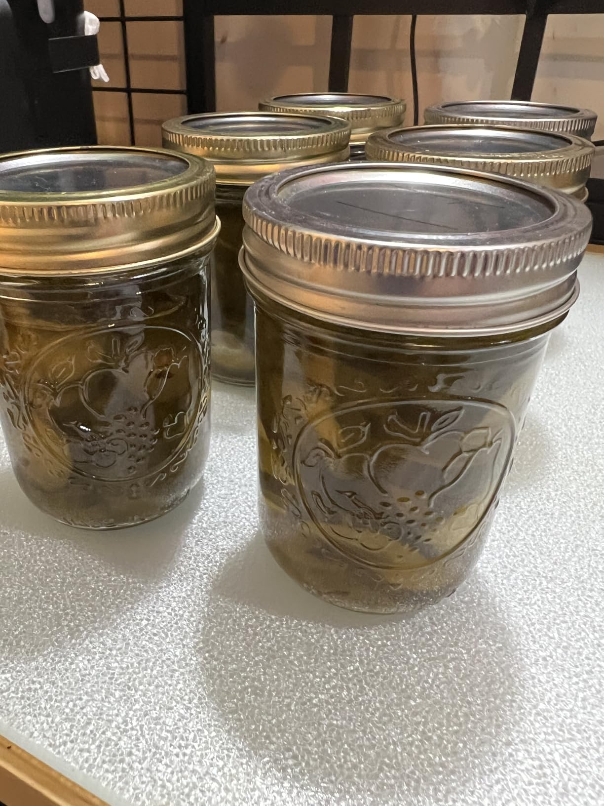 32 oz Mason Jar Fermentation Kit,Sauerkraut/Pickling Kit with 2 Pack Fermentation Jars, 2 Fermentation Lids, 2 Fermenting Weights and Airlocks(2 Jars Included) customer photo 1