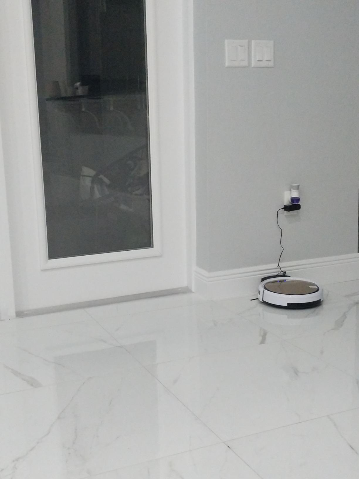 ILIFE V5s Max Robot Vacuum, 4000Pa Max Strong Suction customer photo 1