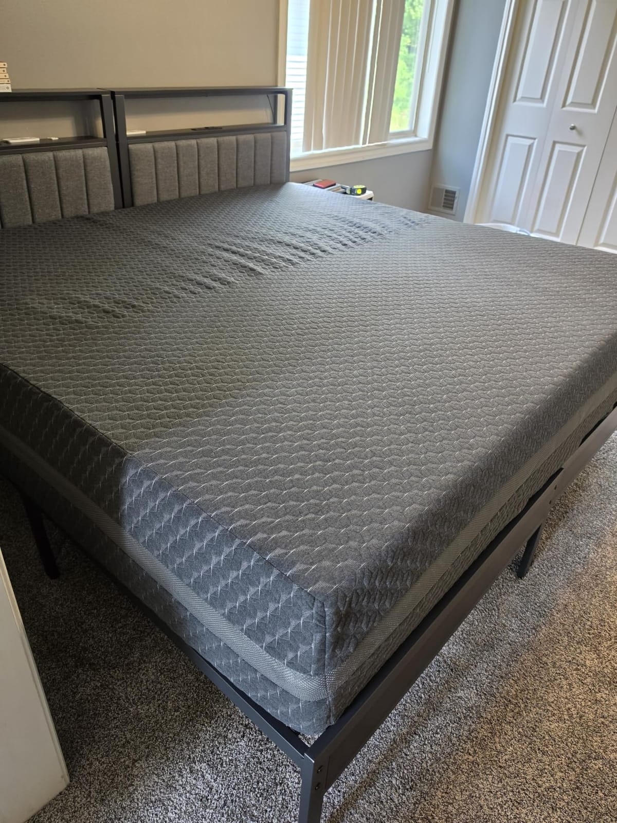 Novilla 14 Inch Queen Size Gel Memory Foam Mattress for Pressure Relief customer photo 1