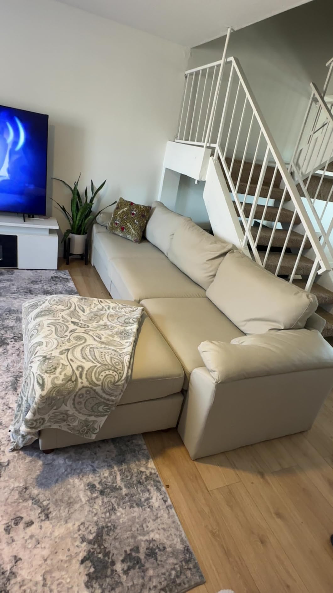 EASE MOOSE Sectional Couches for Living Room, U Shaped Modular Sofa, Beige | Pet-Friendly Faux Leather, Large Deep Seat, Easy to Clean, Solid Wood Frame, Easy Assembly, Scratch Resistant customer photo 1