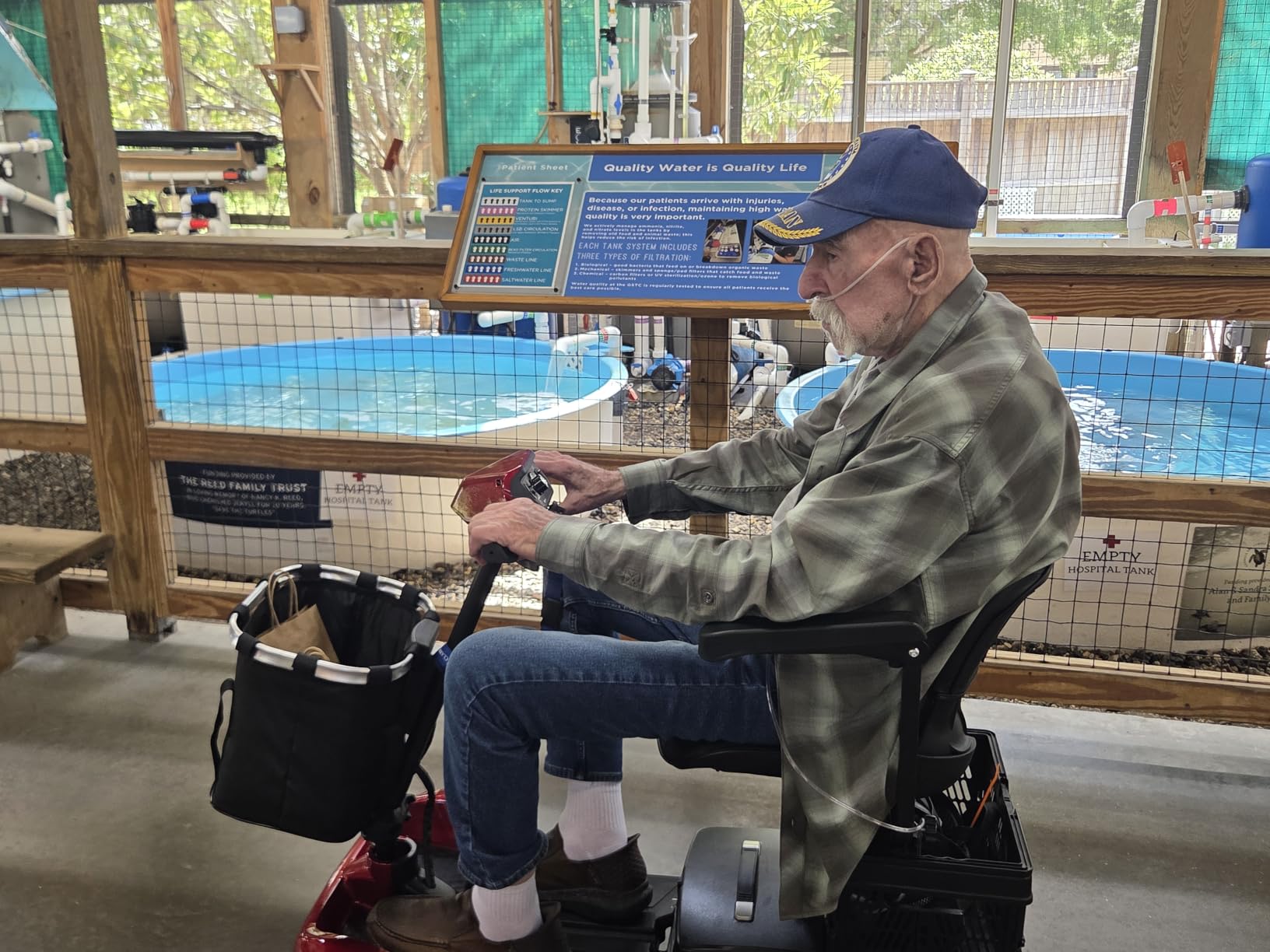 Mobility Scooter for Adults with Spare Battery – 24.8 Miles Total Range, 4-Wheel Foldable Portable Motorized Scooter, 330 lbs Capacity, Dual Baskets, Cup & Phone Holder, Blue customer photo 2