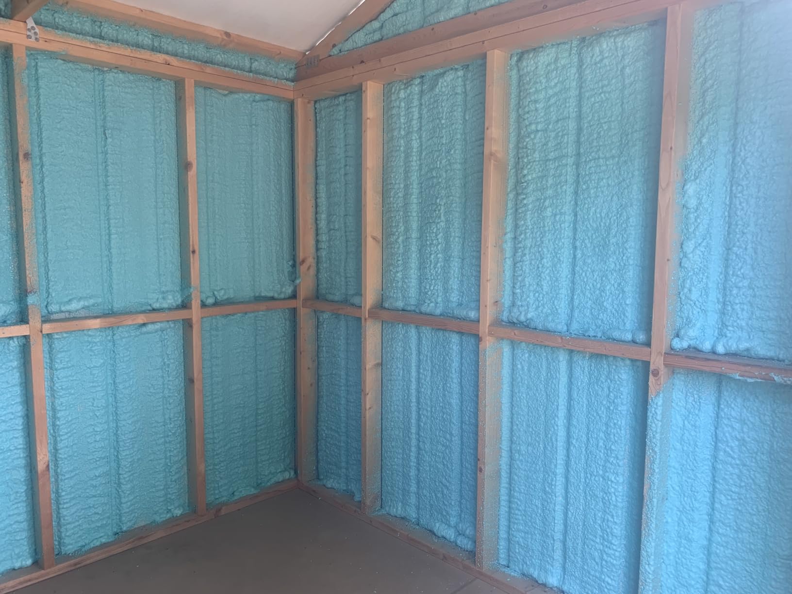 BEEST FullStop Spray Foam Insulation Kit for Walls and Attic - Fire Rated - 720 Board ft/sq.ft Perfect Heat & Acoustic Insulation - 36x Spray Foam Can, 2X Cleaner, Pro Gun & Safety Gear customer photo 1