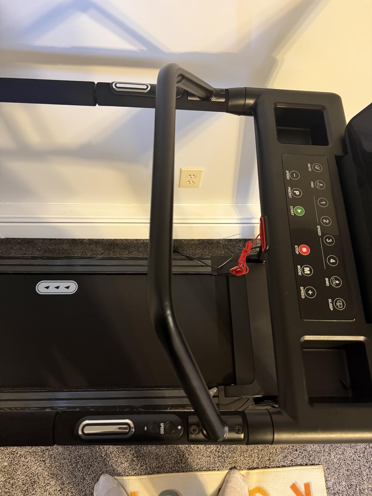 Redliro Backwards Treadmill for Seniors with Long Handrails | 0.3 MPH Gentle Start, 300 lb Capacity, Front & Side Handrails, APP & Bluetooth, 0% Incline, Back Pain Relief Reverse Walking customer photo 1