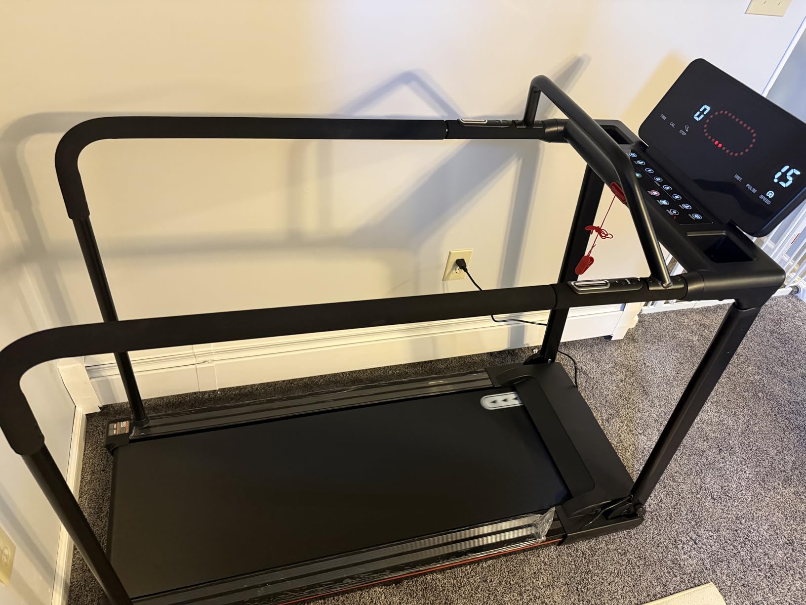 Redliro Backwards Treadmill for Seniors with Long Handrails | 0.3 MPH Gentle Start, 300 lb Capacity, Front & Side Handrails, APP & Bluetooth, 0% Incline, Back Pain Relief Reverse Walking customer photo 2