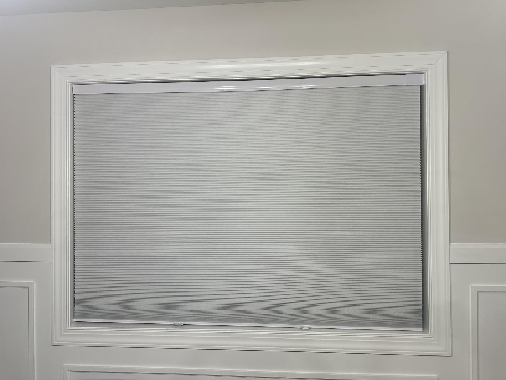 Tonature No Drill Cellular Shades for Indoor Windows, Cordless Window Blinds, Thermal Insulating & Noise Reducing Honeycomb Shades, Free Stop Blackout Shades, White, Custom Size customer photo 1