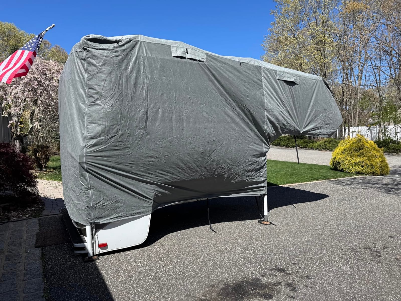 Umbrauto RV Cover 27-30ft: 9 Layers Travel Trailer Cover, Waterproof Camper Cover, Toy Hauler Cover with Tongue Jack Cover, Extra Windproof Ropes, Gutter Covers customer photo 2