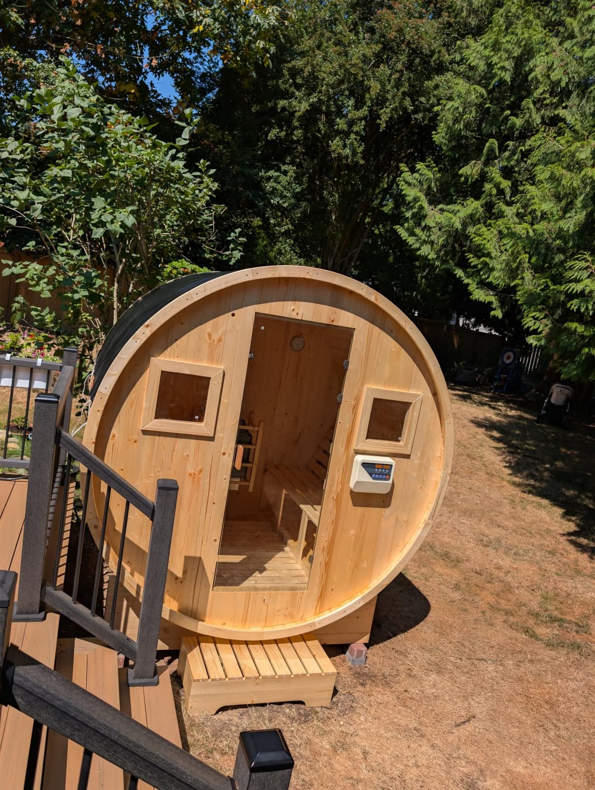 Outdoor Traditional Barrel Sauna customer photo 1
