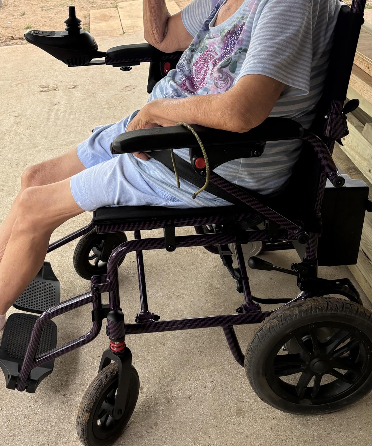 Electric Wheelchairs for Adults,Lightweight Foldable Wheelchair 15 Miles Long Travel Range, 360° Joystick Control Motorized Wheelchair, Support 286 lbs with LED Light Power Wheelchair (Blue Blue) customer photo 1