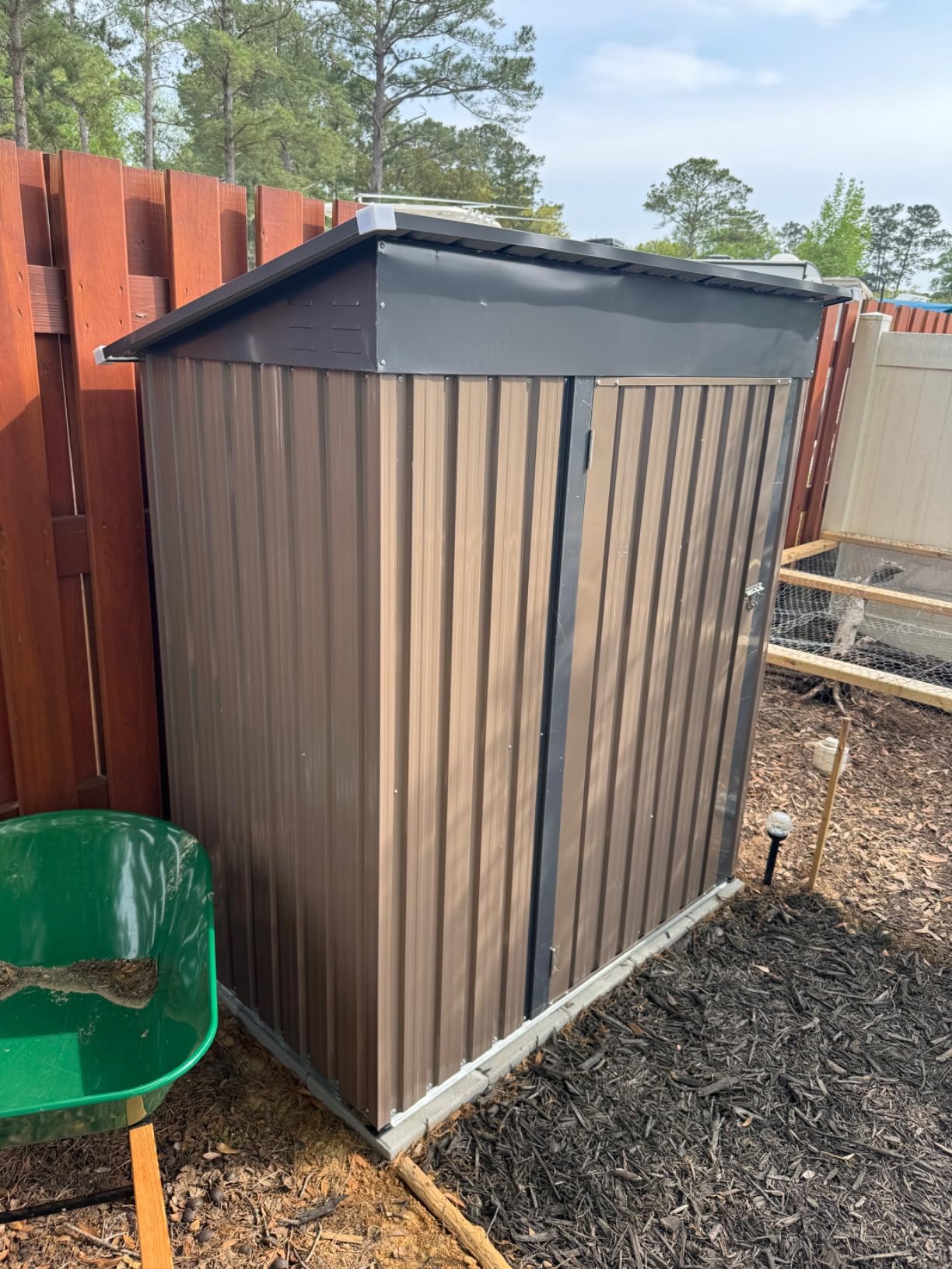 AECOJOY Outdoor Trash Can Storage Shed, 46 Cu.Ft Metal Garbage Bin Enclosure with Lift-Up Lid & Gas Strut, Waterproof Outdoor Garbage Can Organizer, Bike Shed Backyard Patio Garden, Dark Grey customer photo 1
