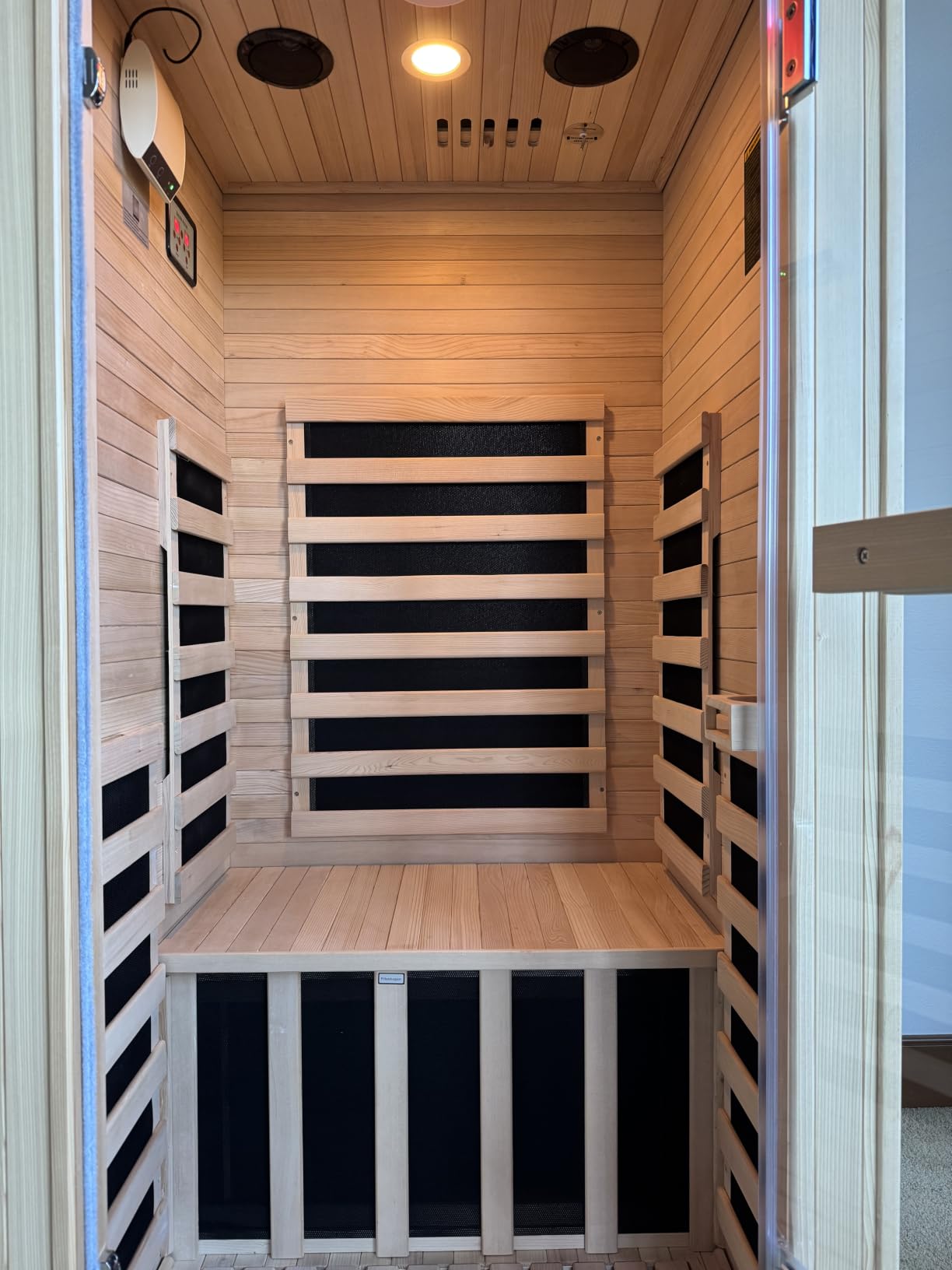 Aoxun Outdoor Barrel Sauna, 4-6 Person Traditional Solid Wood Sauna, Dry&Steam Sauna with Sauna Stove, 220V/6KW Electric Heater, Sauna Stone customer photo 2