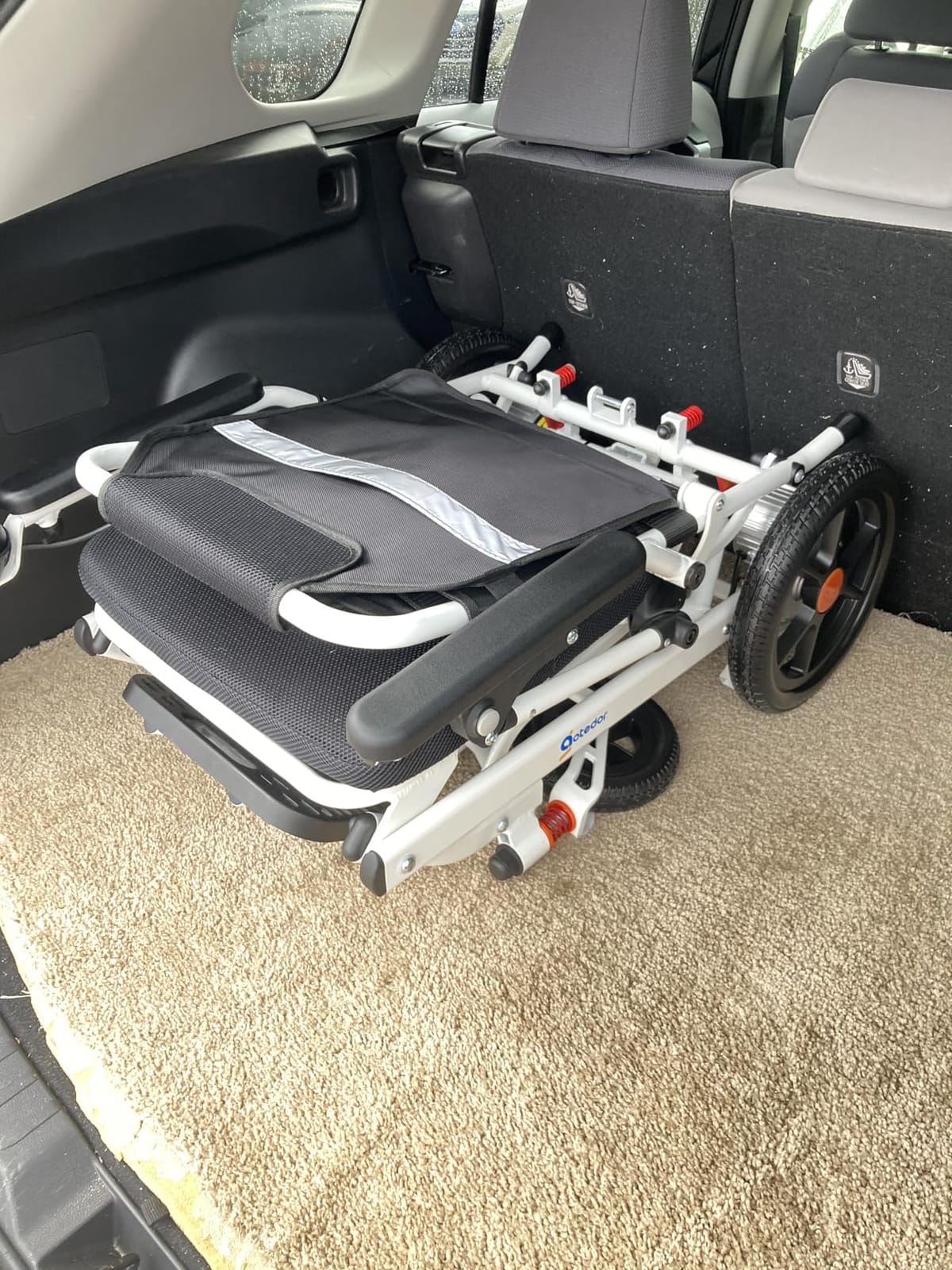 Aotedor Electric Wheelchairs for Adults,39 lbs Lightweight Foldable Power Wheelchair,Up to 15 Miles Range,Ergonomic Comfort Seat,Brushless Motors,Airline Approved Mobility Chair for Travel customer photo 2
