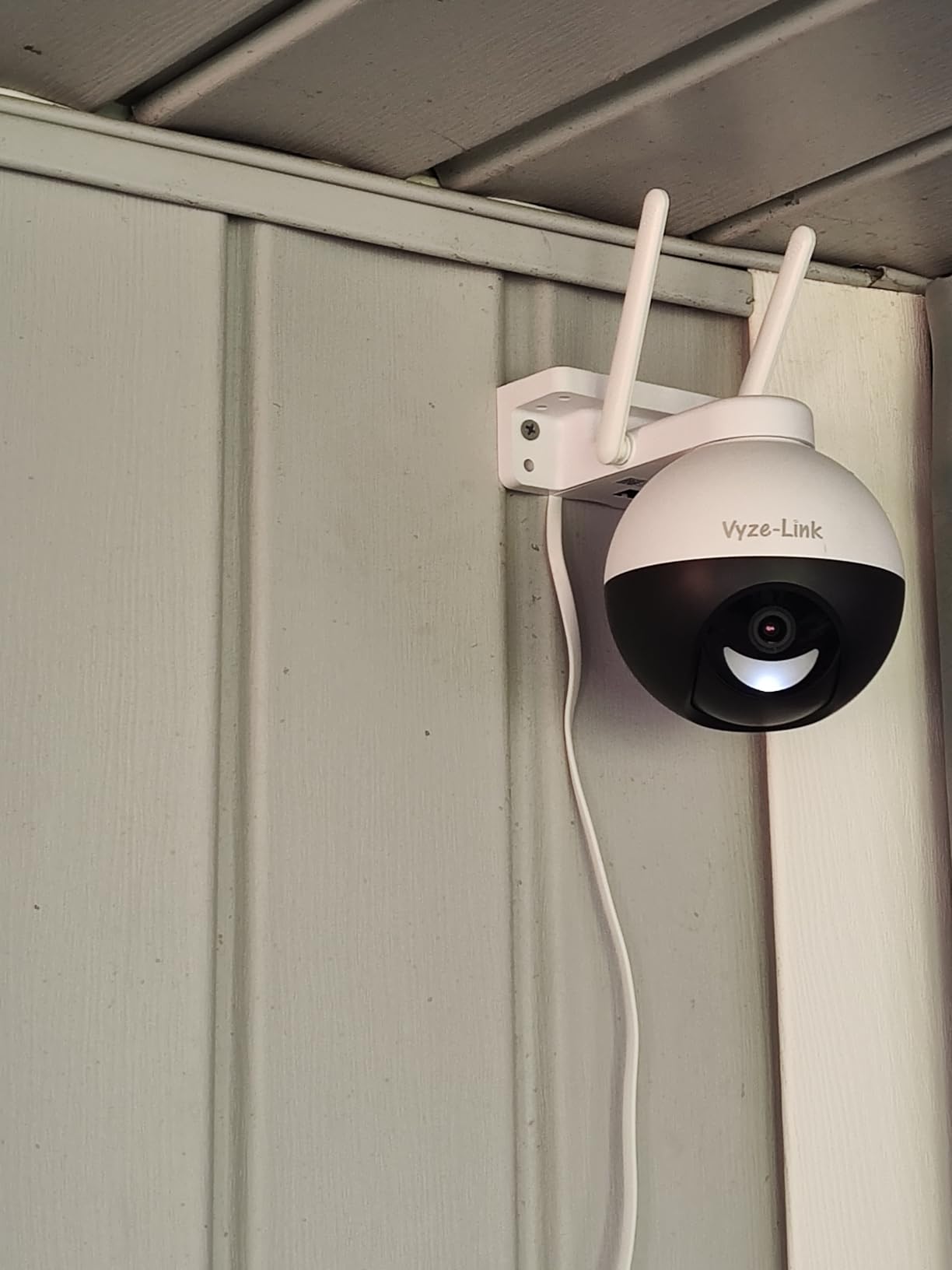 4G LTE Cellular Solar Security Camera, Wireless Outdoor, No WiFi | Barn Cam w/ SIM Card, Dual Night Vision, Offline Trigger & Local Recording, Two-Way Talk, App Control, Low-Power customer photo 2