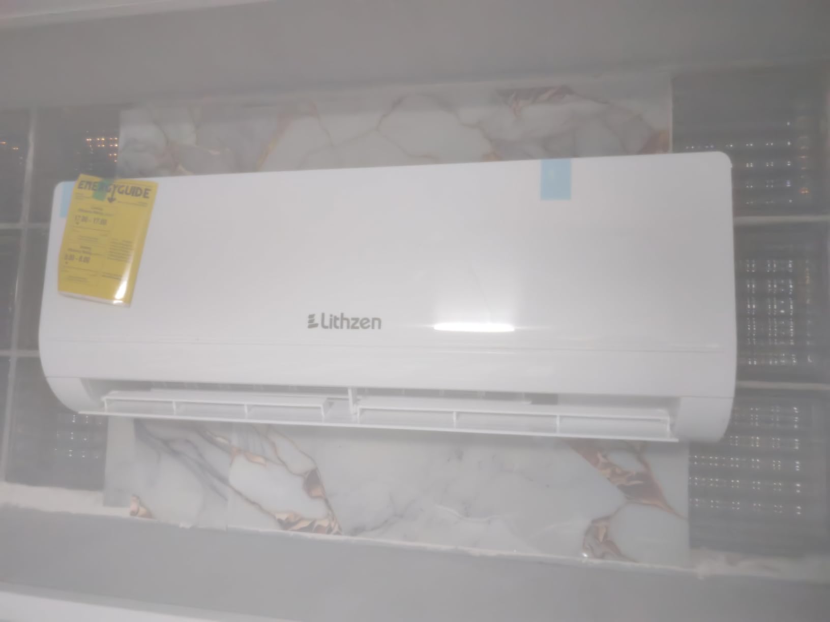 12000 BTU Mini Split AC/Heating System, 17 SEER2 115V customer photo 1