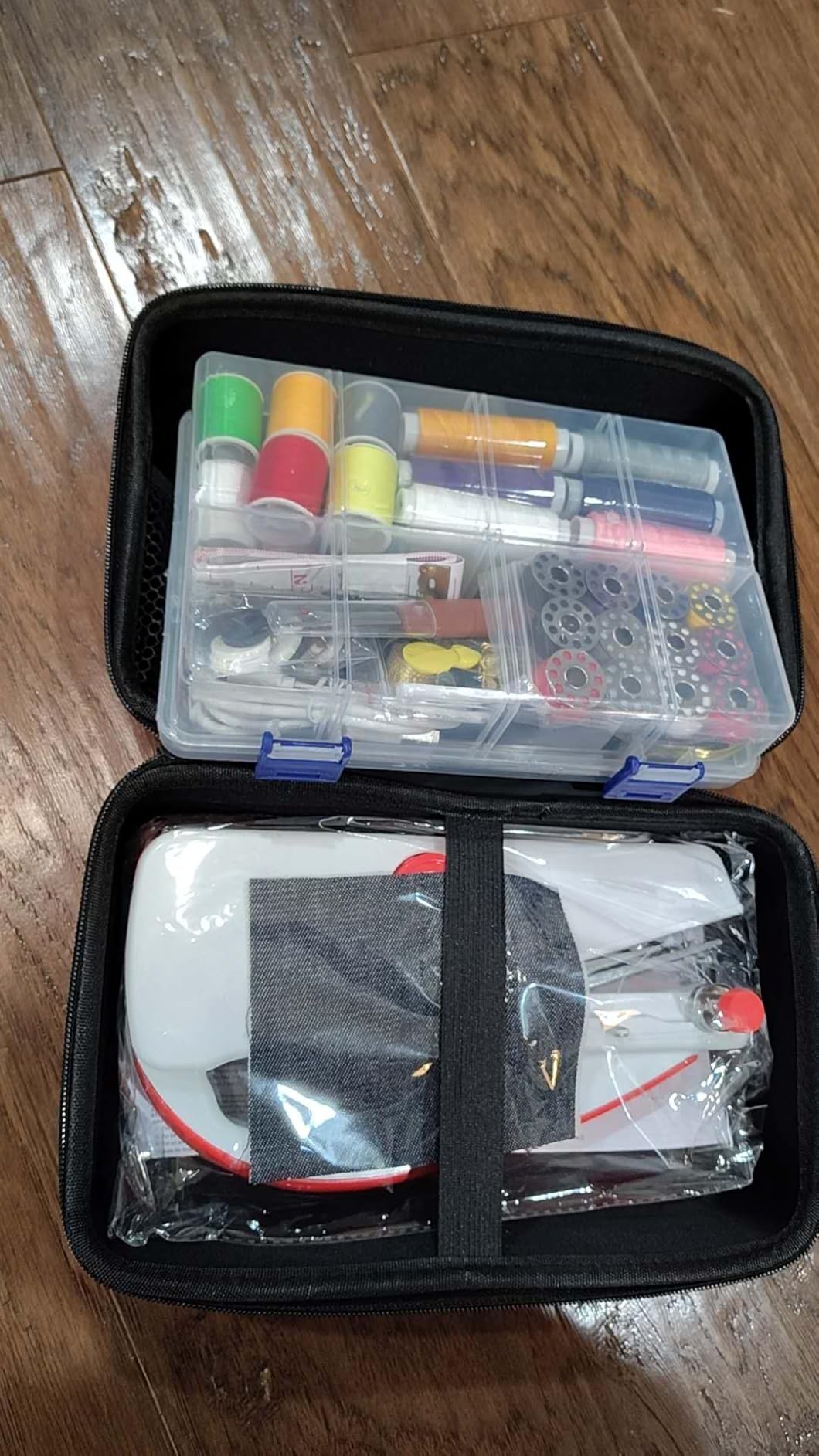 Handheld Sewing Machine Heavy Duty, with Blue Leather Storage Case and 110-Piece Sewing Kit, Mini Portable, Ideal for Adults & Beginners, Complete Set of Quick Home Clothing Repair Tools, Good Gift customer photo 2