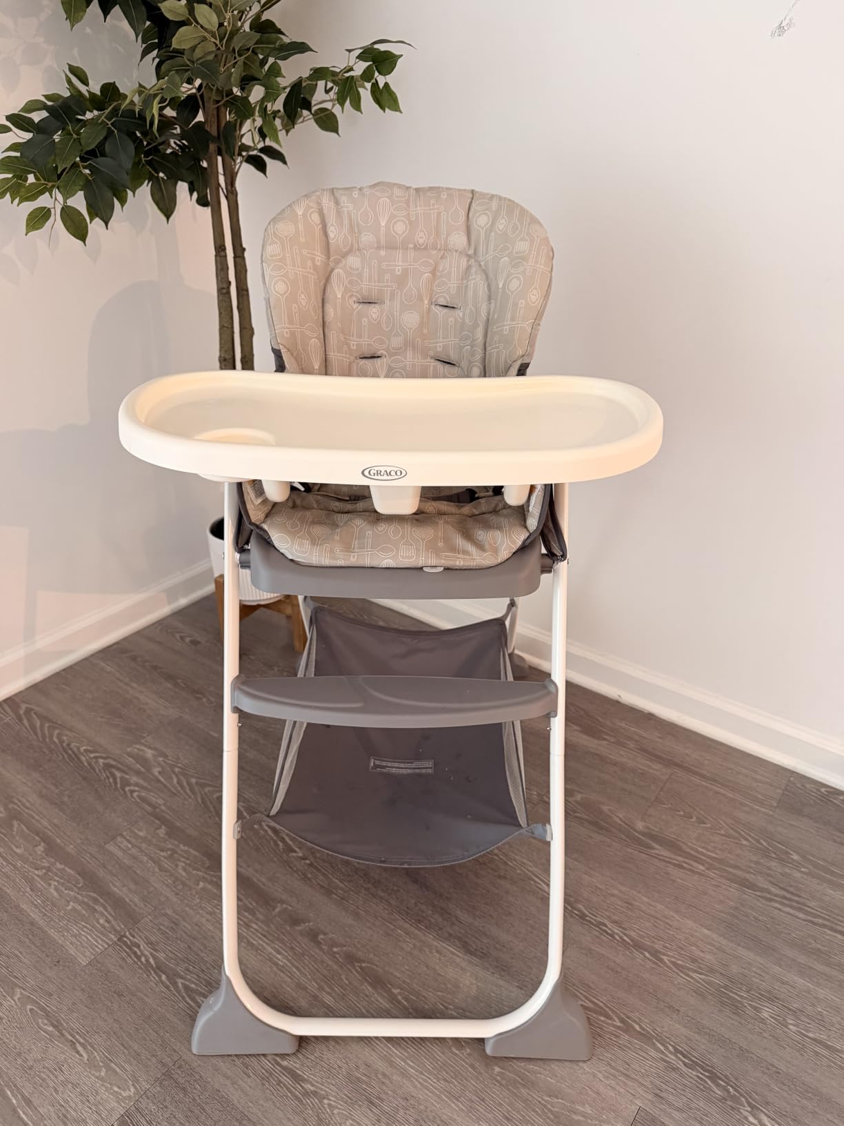 Graco Slim Snacker Highchair, Whisk customer photo 2