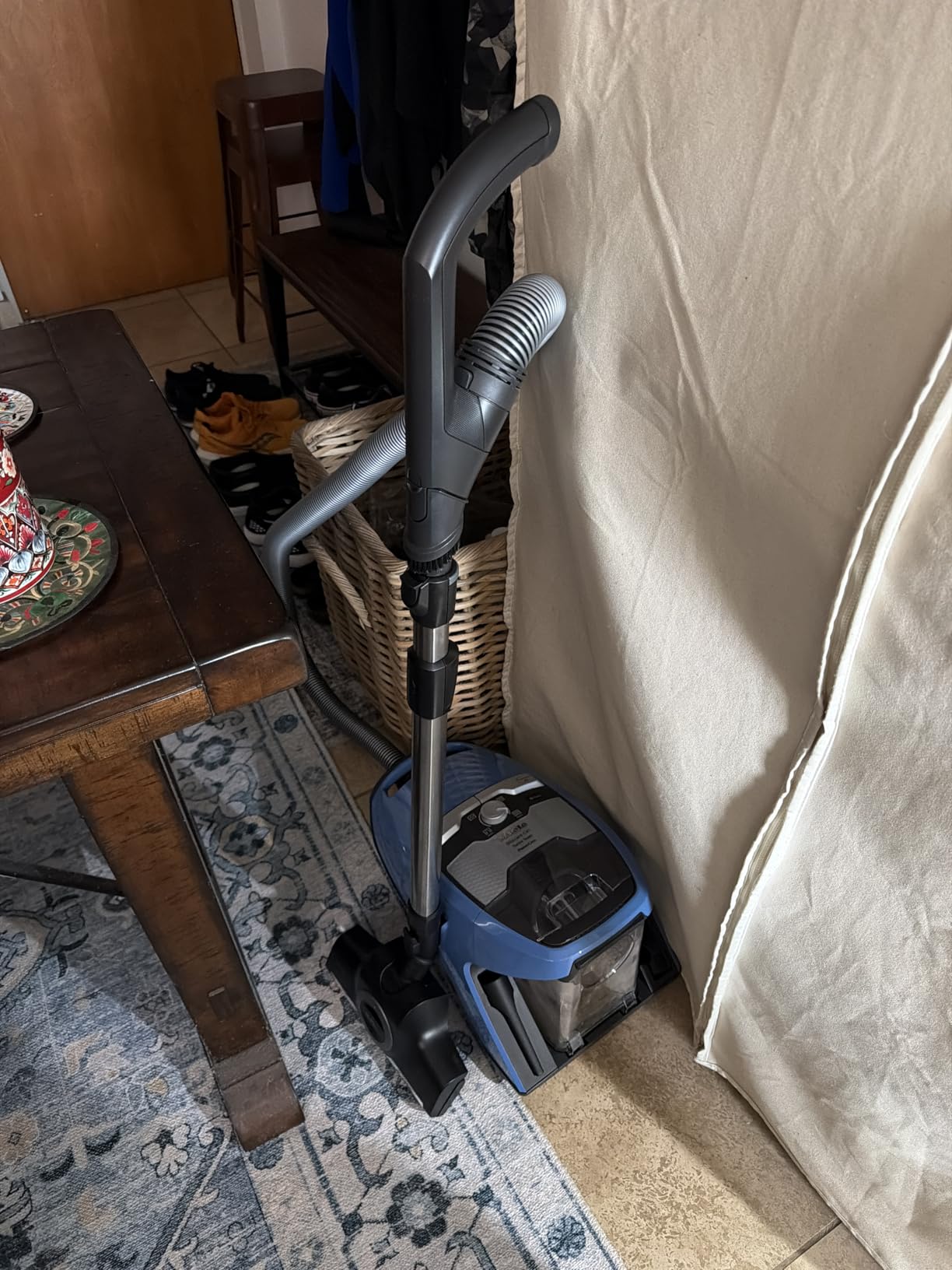 Miele Blizzard CX1 Turbo Team Bagless Canister Vacuum, Tech Blue - Portable, Household customer photo 2